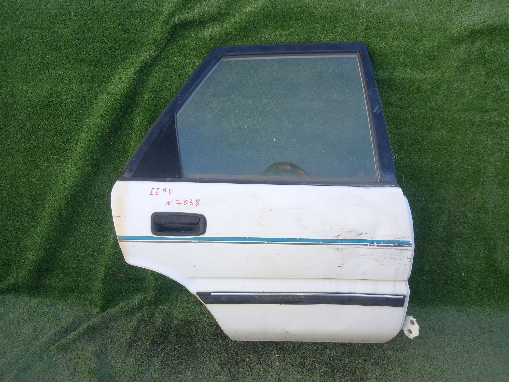 2038 дверь на TOYOTA SPRINTER EE90, 4500 рублей, Невинномысск