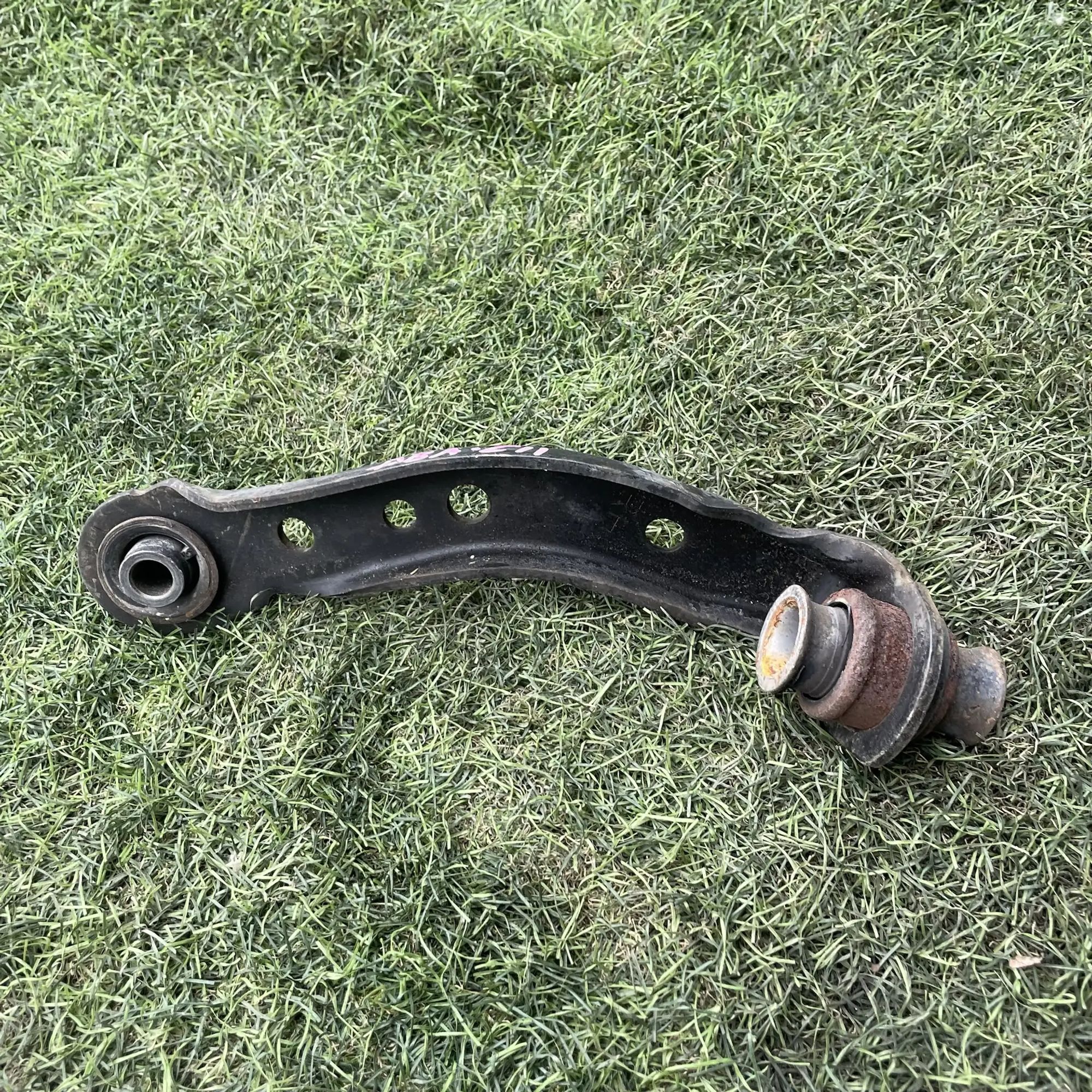 https://ycs.partsauto.market/partsauto-images/thmbs/userImages/772e461030aea93f4dbb6447c0f924d3/part/9bb7cfa8-6bef-4d0b-a953-2fa1acd744a8_1779256183539.jpg