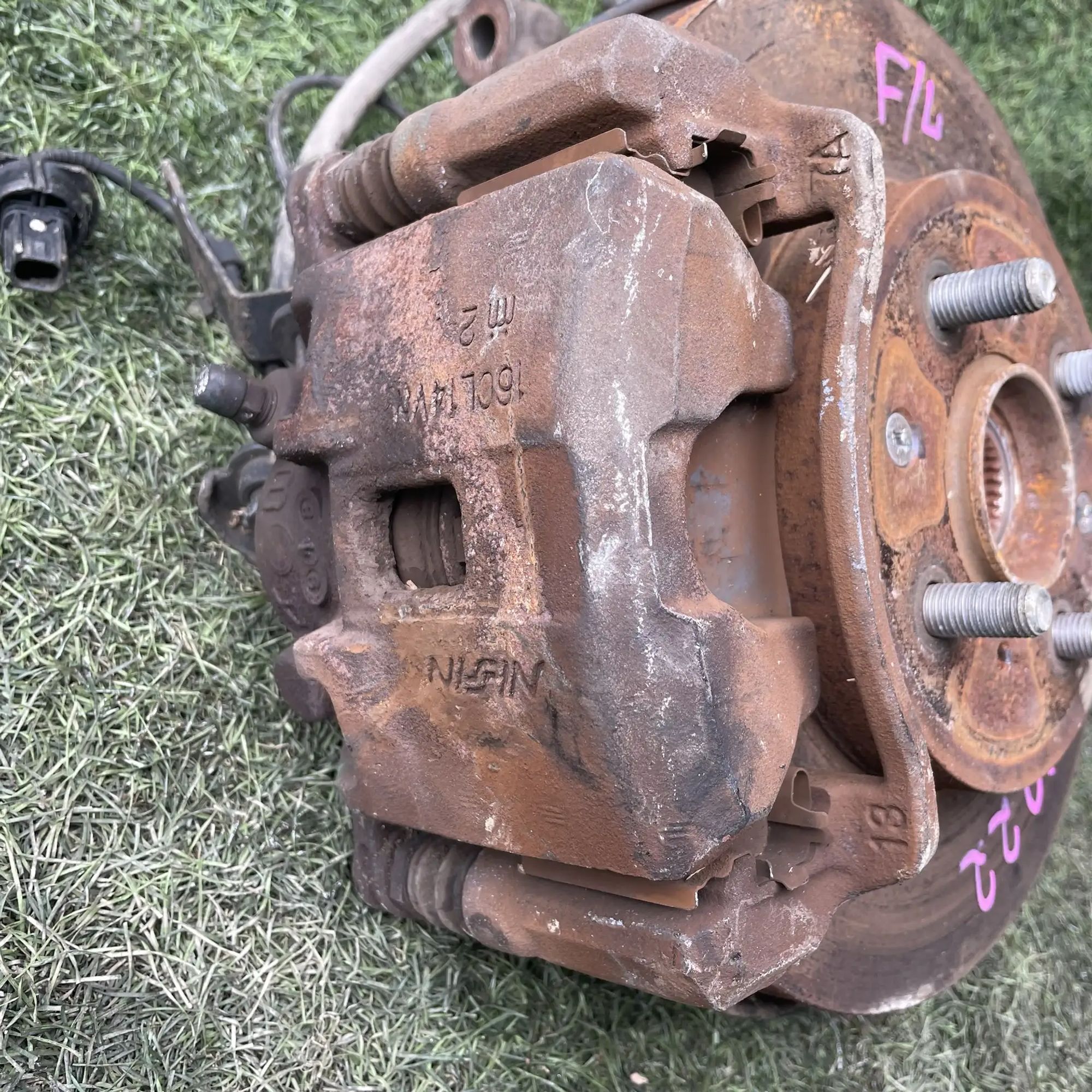 https://ycs.partsauto.market/partsauto-images/thmbs/userImages/772e461030aea93f4dbb6447c0f924d3/part/9bbb0236-54e7-478f-b6a1-815bfa39e58f_1779257171693.jpg
