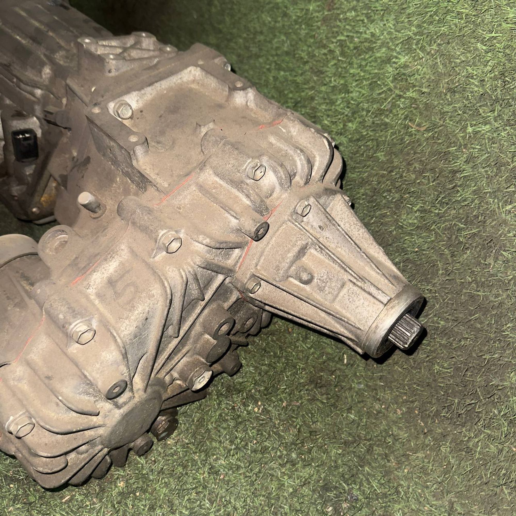 https://ycs.partsauto.market/partsauto-images/thmbs/userImages/772e461030aea93f4dbb6447c0f924d3/part/9c3356b9-e847-45e2-85fd-47541df5c6c8_1752658500785.jpg