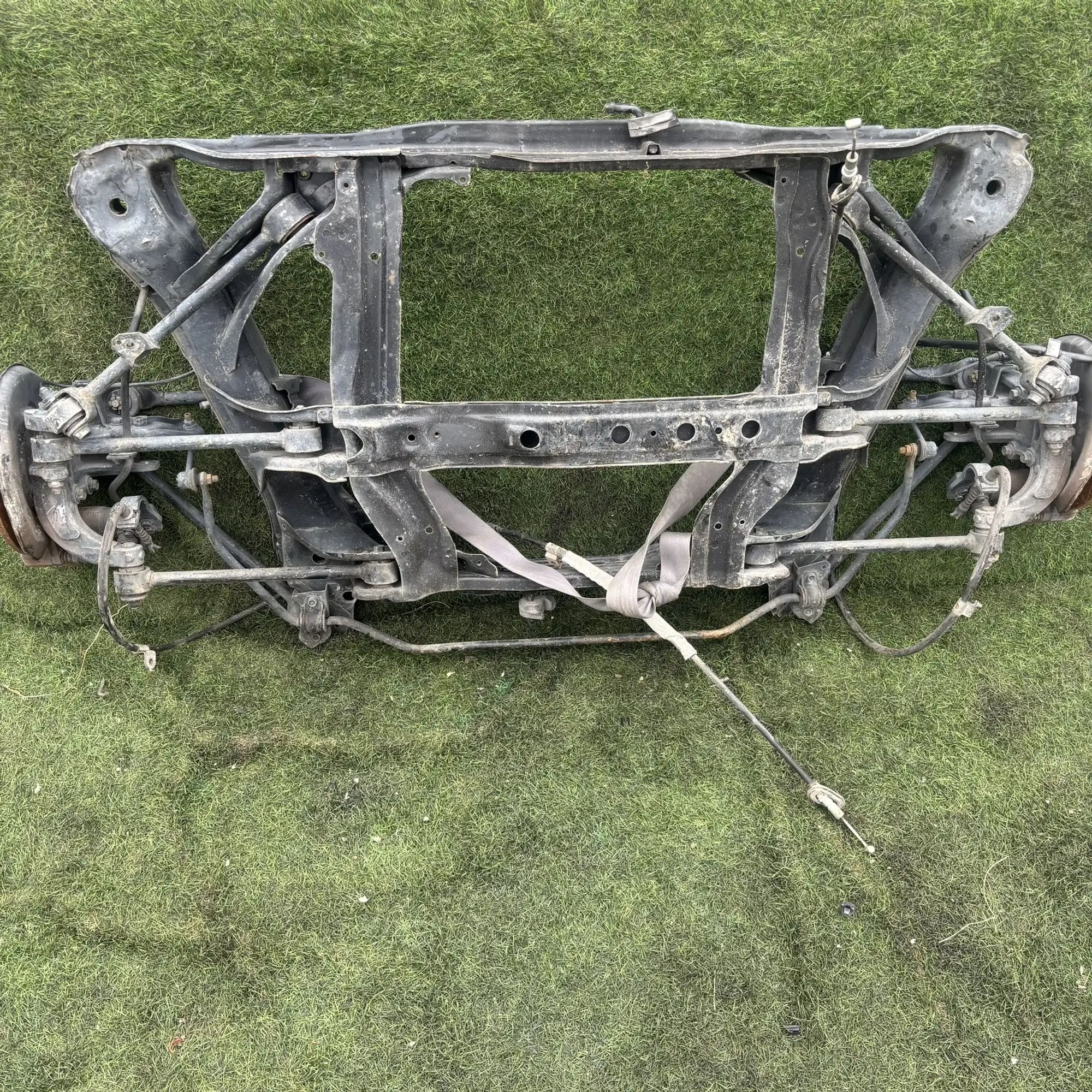 https://ycs.partsauto.market/partsauto-images/thmbs/userImages/772e461030aea93f4dbb6447c0f924d3/part/9c4f79d5-dec0-4fae-a37c-59a53b3e3678_1777025200230.jpg