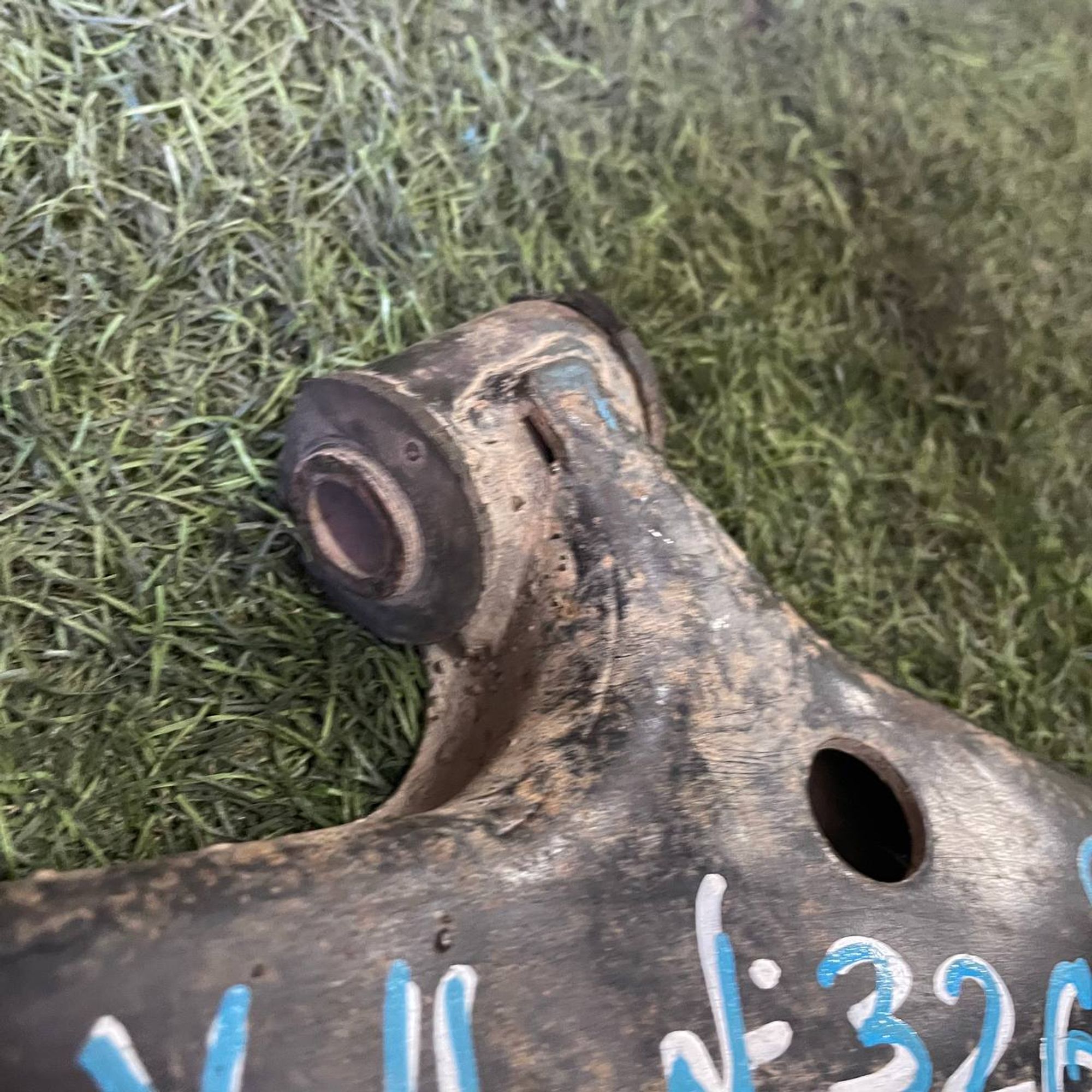 326 Рычаг передний правый нижний NISSAN WINGROAD Y11, 4000 рублей, Невинномысск