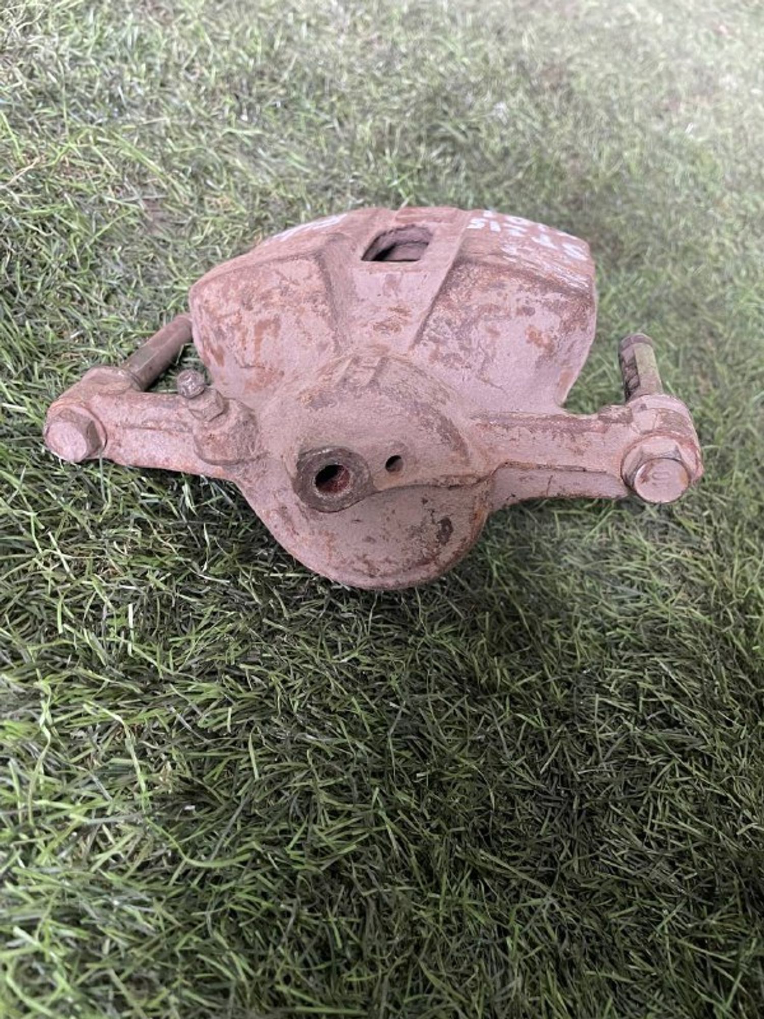 101 Суппорт тормозной передний левый TOYOTA CALDINA ST215, 3000 рублей, Невинномысск