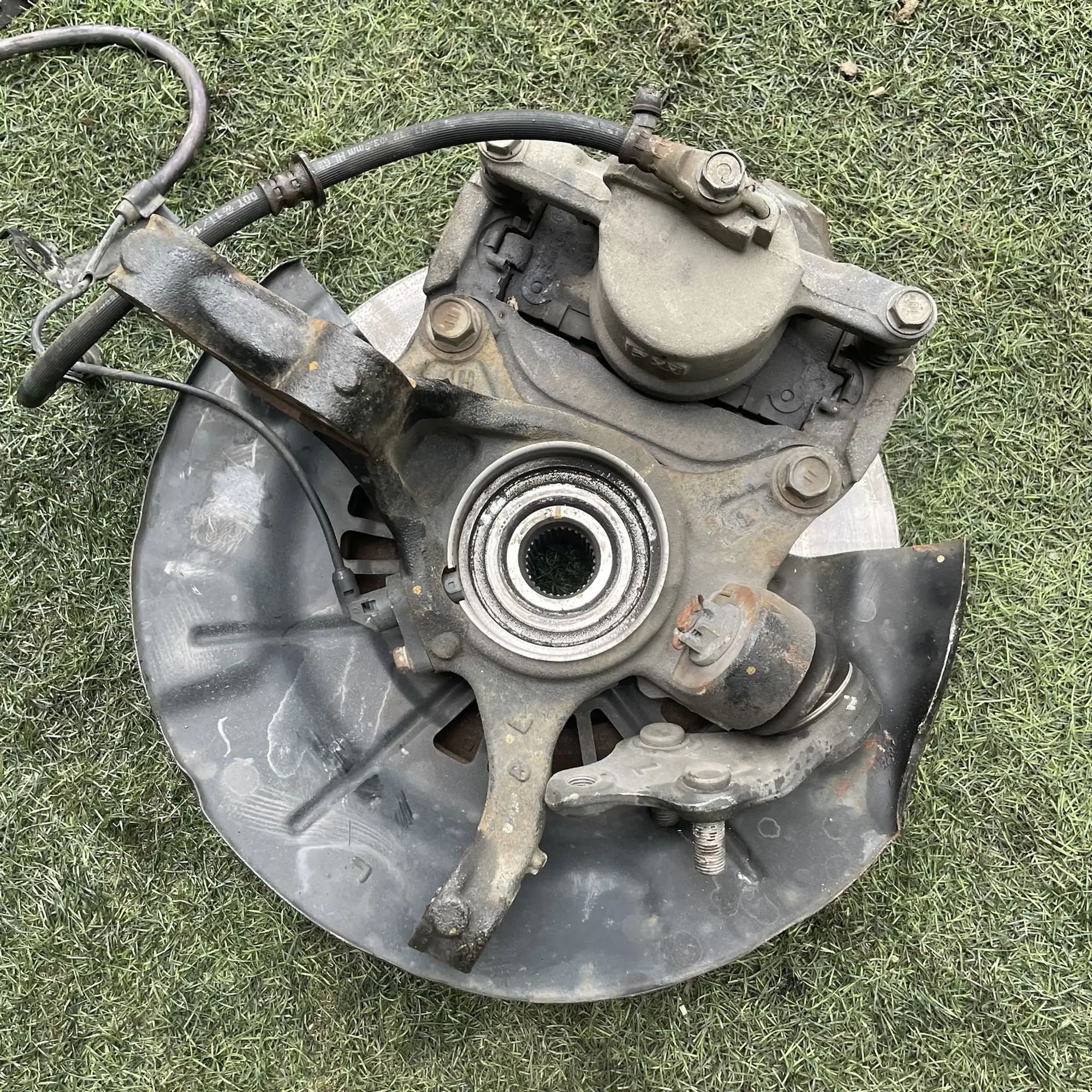 https://ycs.partsauto.market/partsauto-images/thmbs/userImages/772e461030aea93f4dbb6447c0f924d3/part/9cff3501-59c2-4f85-beff-6fbb5014d0cd_1779261672284.jpg