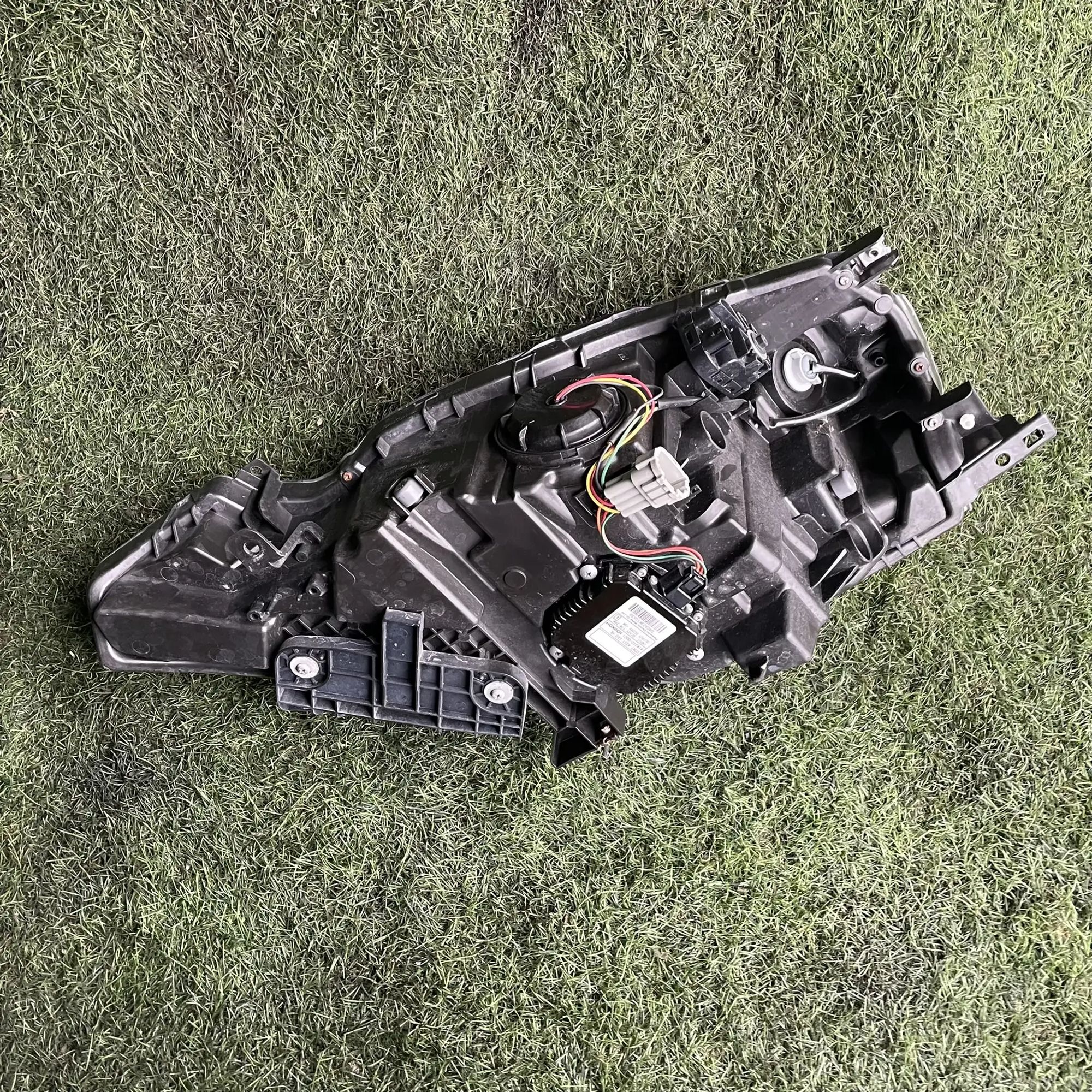 https://ycs.partsauto.market/partsauto-images/thmbs/userImages/772e461030aea93f4dbb6447c0f924d3/part/9e775d91-5f7a-463d-bf0f-c910468fee4a_1776683693403.jpg