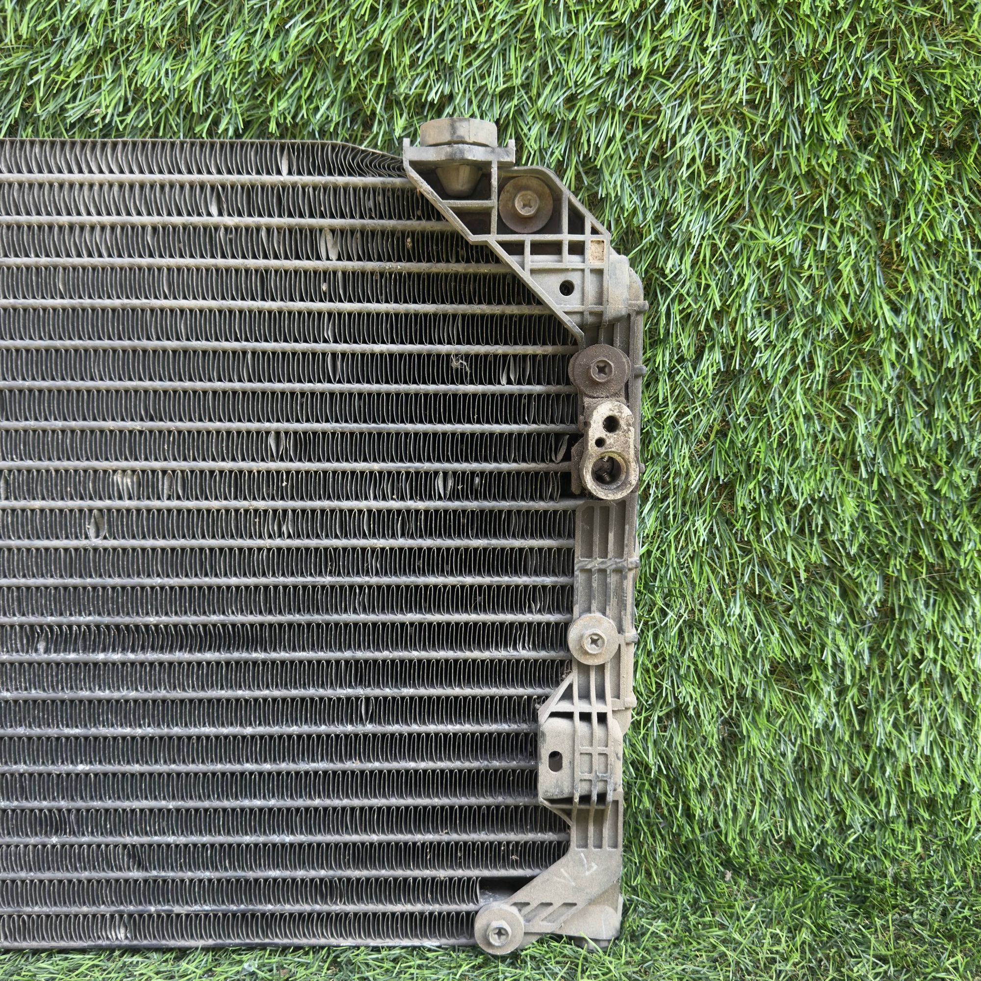 303 Радиатор кондиционера TOYOTA MARK II GX90, 5000 рублей, Невинномысск