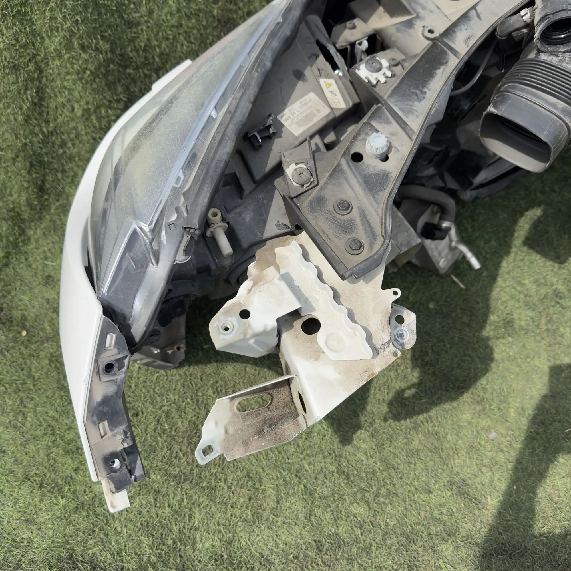 https://ycs.partsauto.market/partsauto-images/thmbs/userImages/772e461030aea93f4dbb6447c0f924d3/part/9ecd5b2b-fe19-4d2f-8526-78cd0ed2dbea_1778158611137.jpg