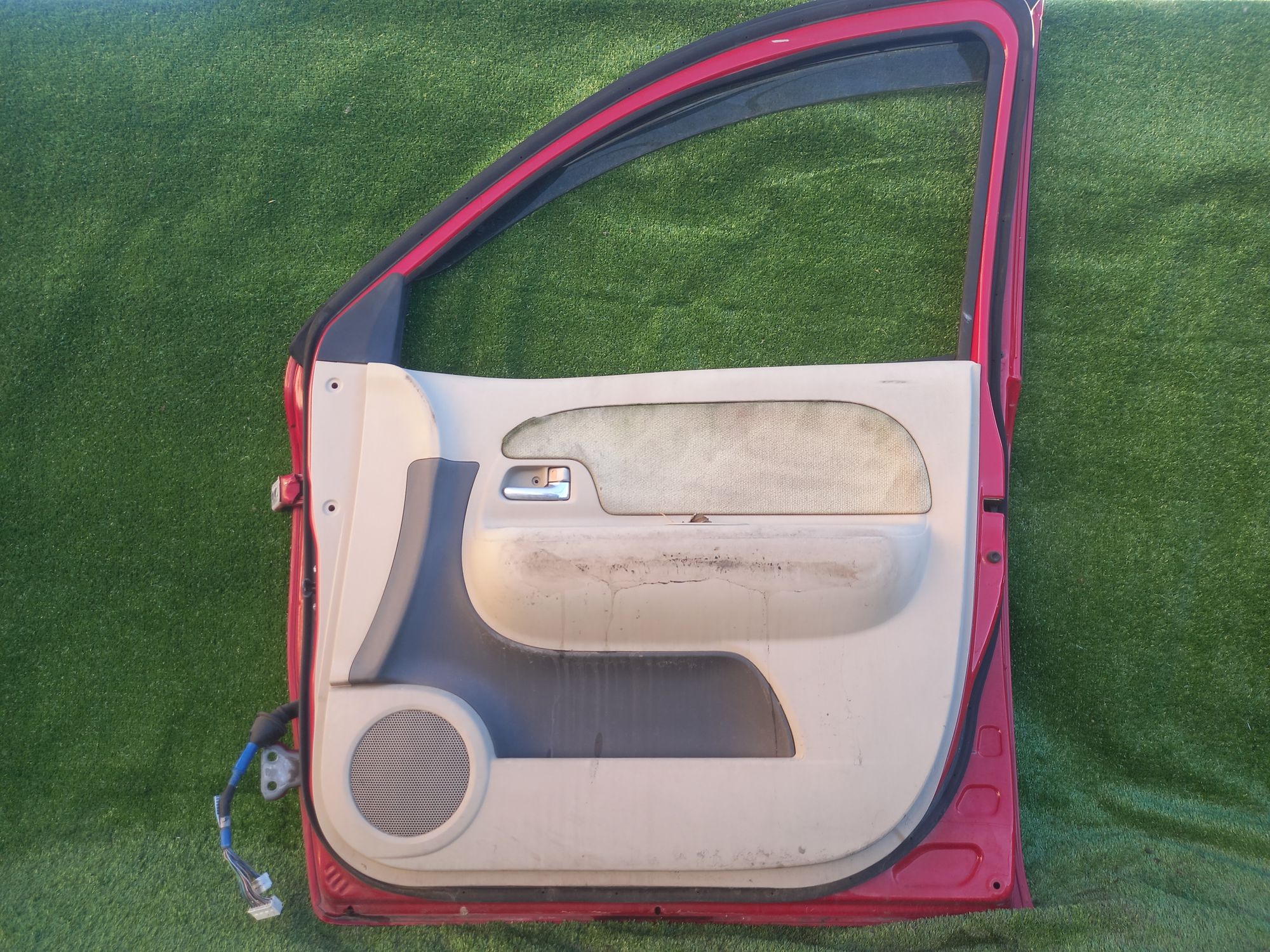 1621 дверь на TOYOTA SIENTA NCP81, 7000 рублей, Невинномысск