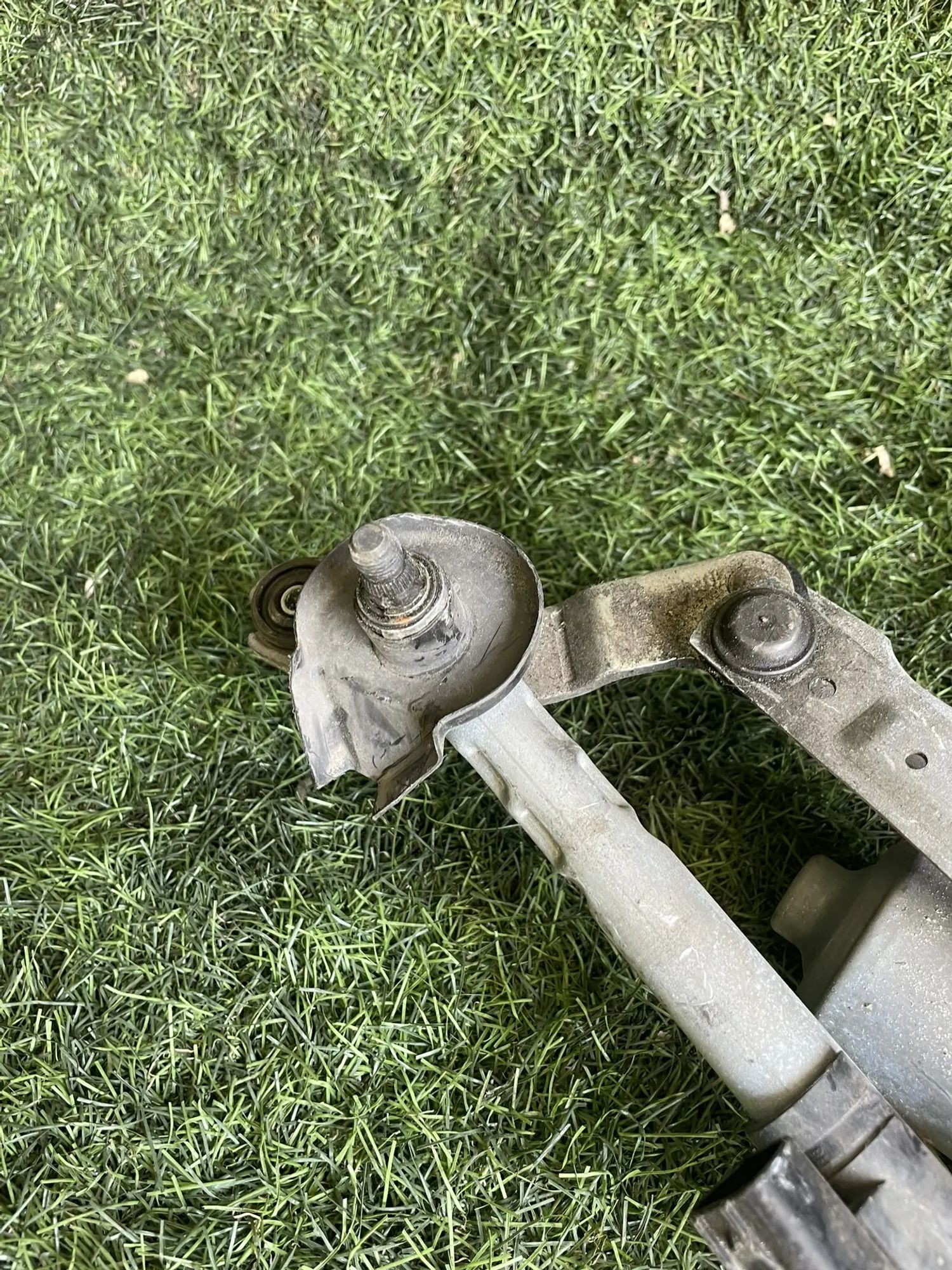 https://ycs.partsauto.market/partsauto-images/thmbs/userImages/772e461030aea93f4dbb6447c0f924d3/part/9fcb38c7-1238-4965-90be-8c6bd3a9cd60_1775654148585.jpg