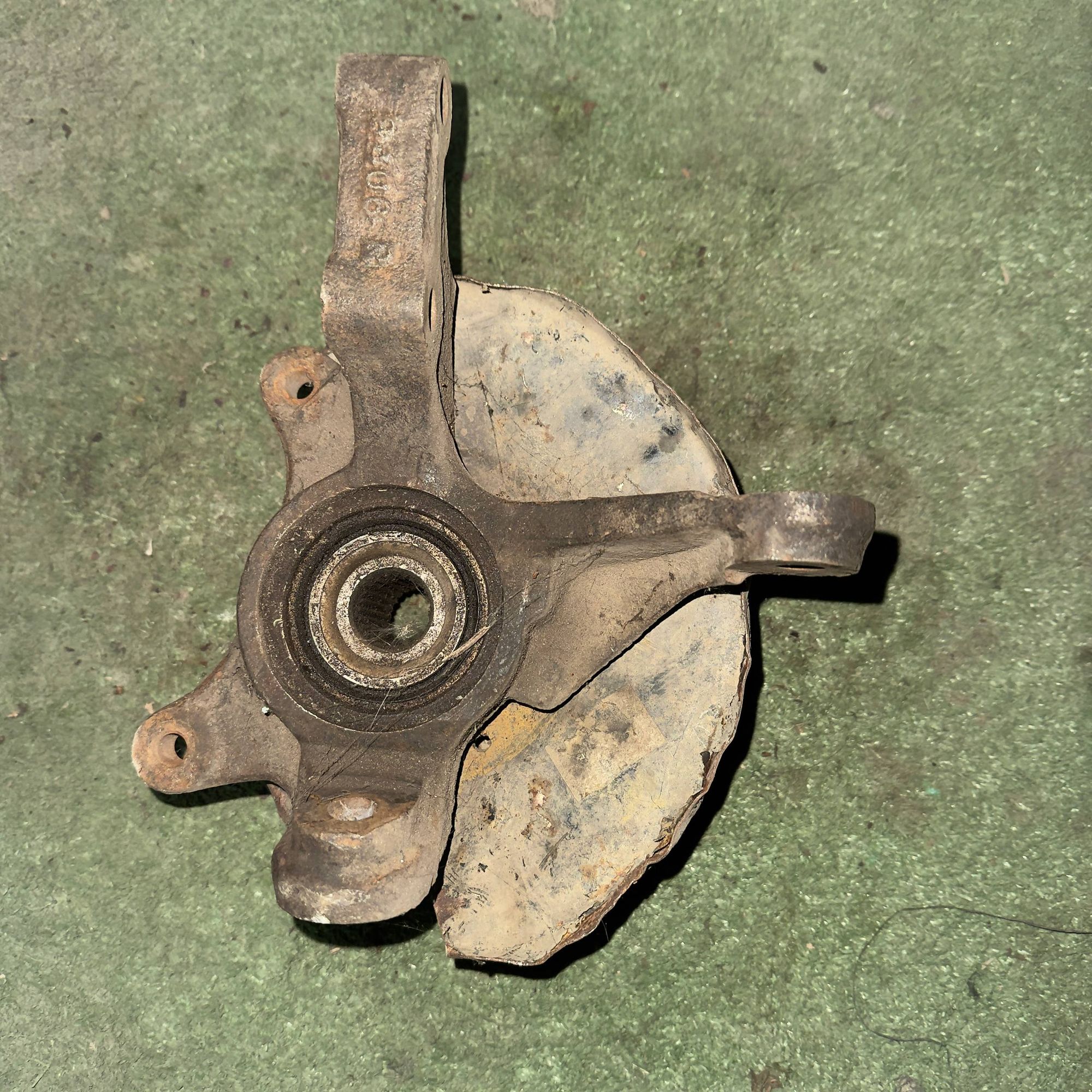 795 Ступица передняя левая NISSAN SUNNY B13, 3500 рублей, Невинномысск