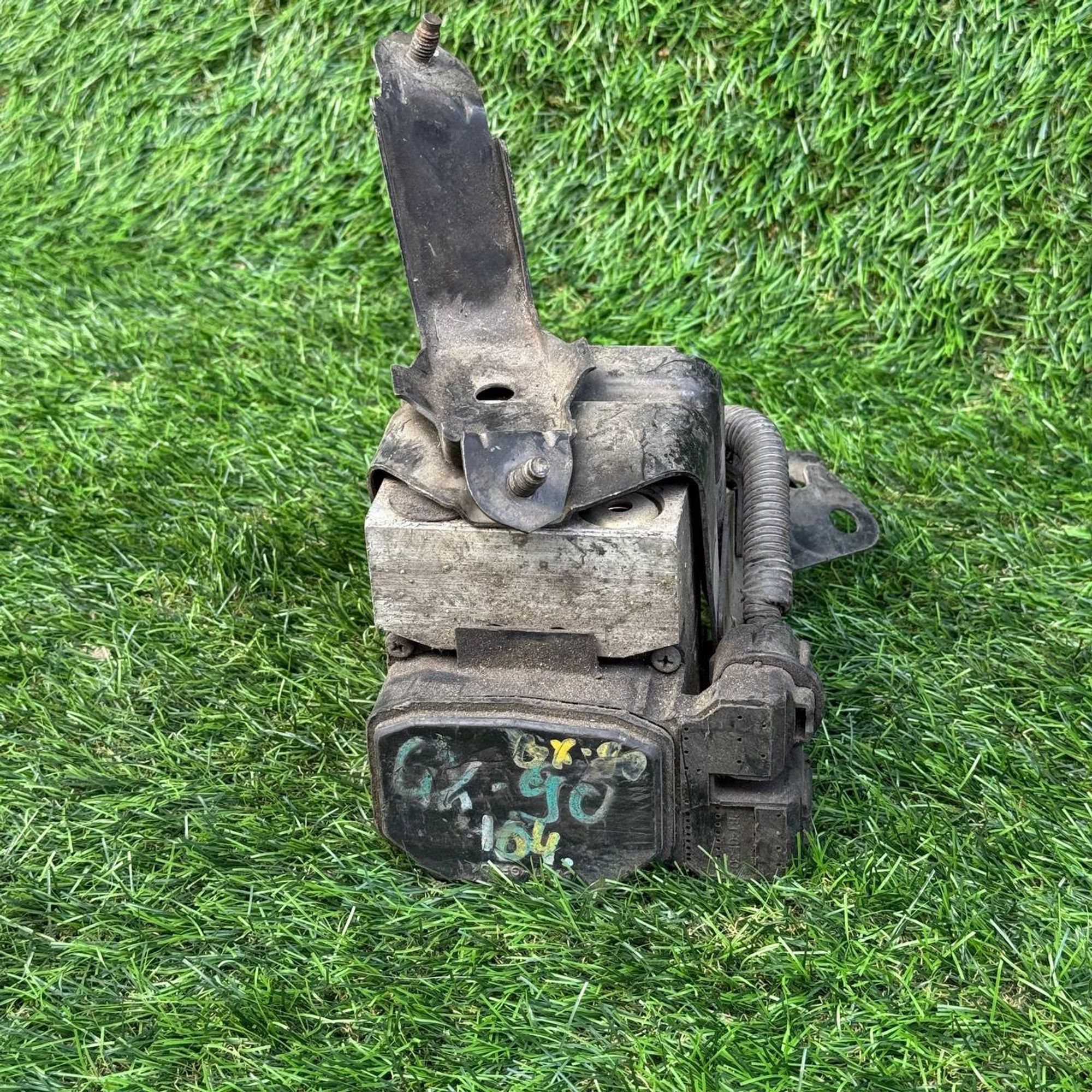 104 Блок ABS гидравлика TOYOTA GX90, 9000 рублей, Невинномысск