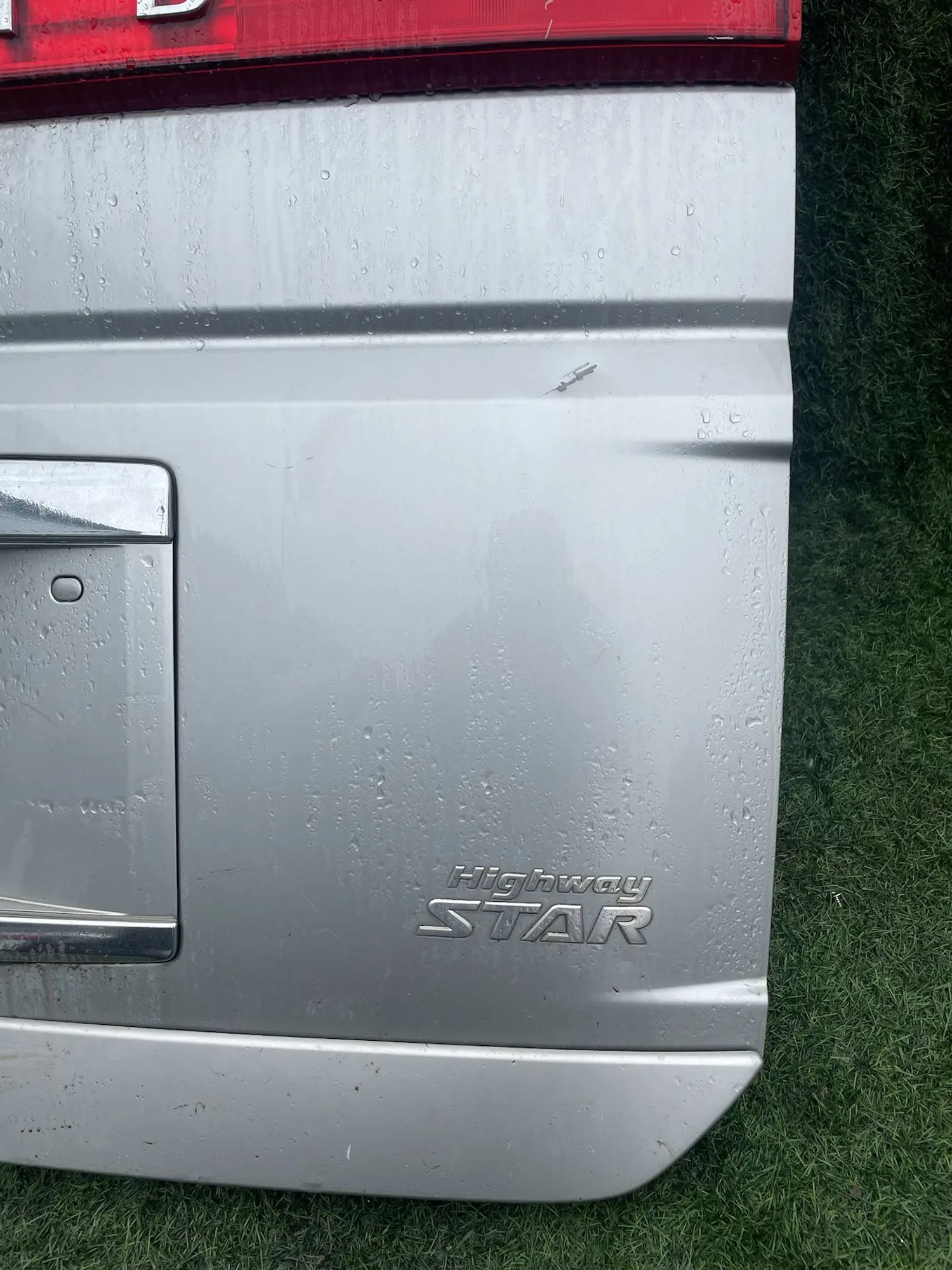 https://ycs.partsauto.market/partsauto-images/thmbs/userImages/772e461030aea93f4dbb6447c0f924d3/part/a0247318-3576-4f55-b52c-bce59789617d_1778852330363.jpg