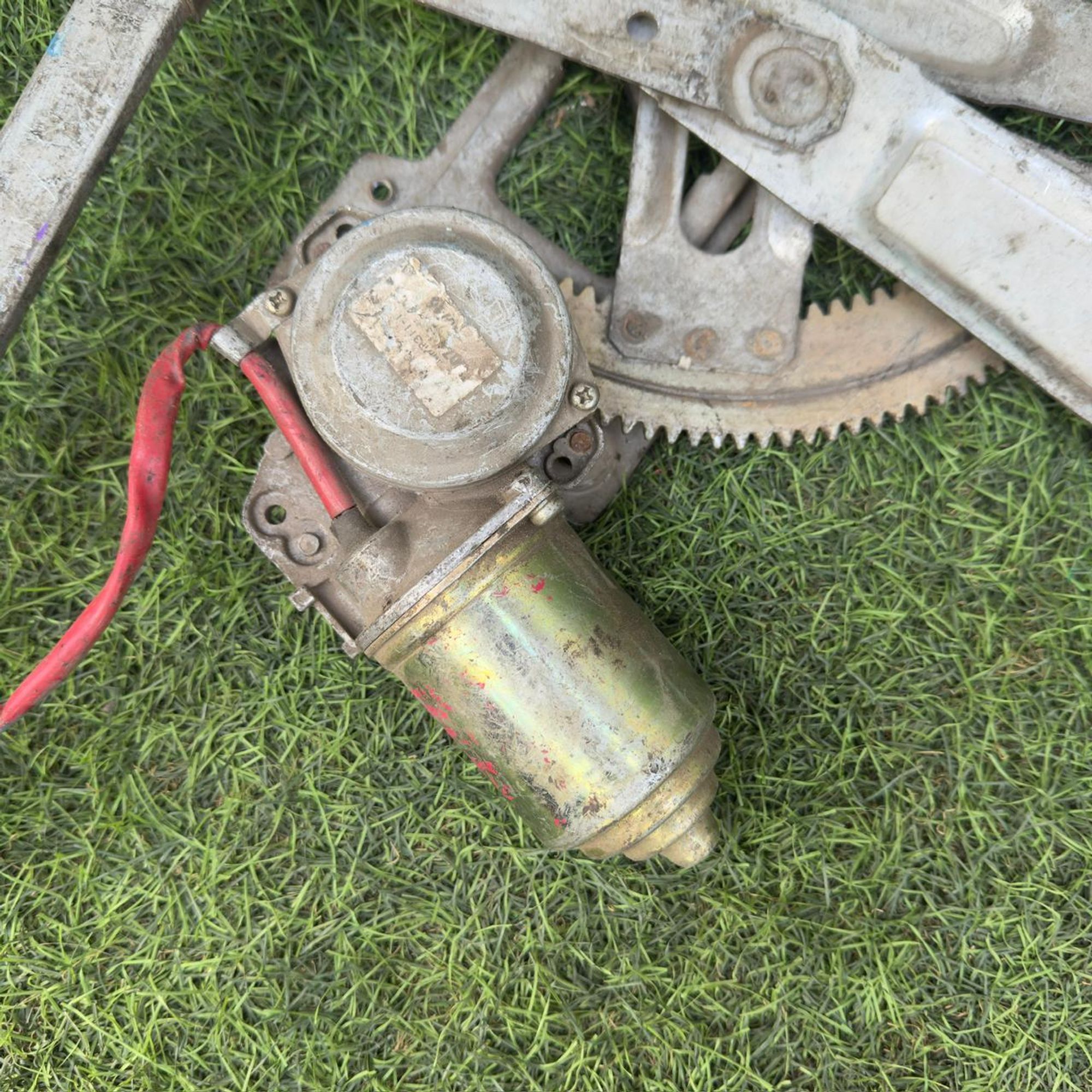 176 Стеклоподъемник задней правой двери NISSAN LAUREL C31, 1 рублей, Невинномысск