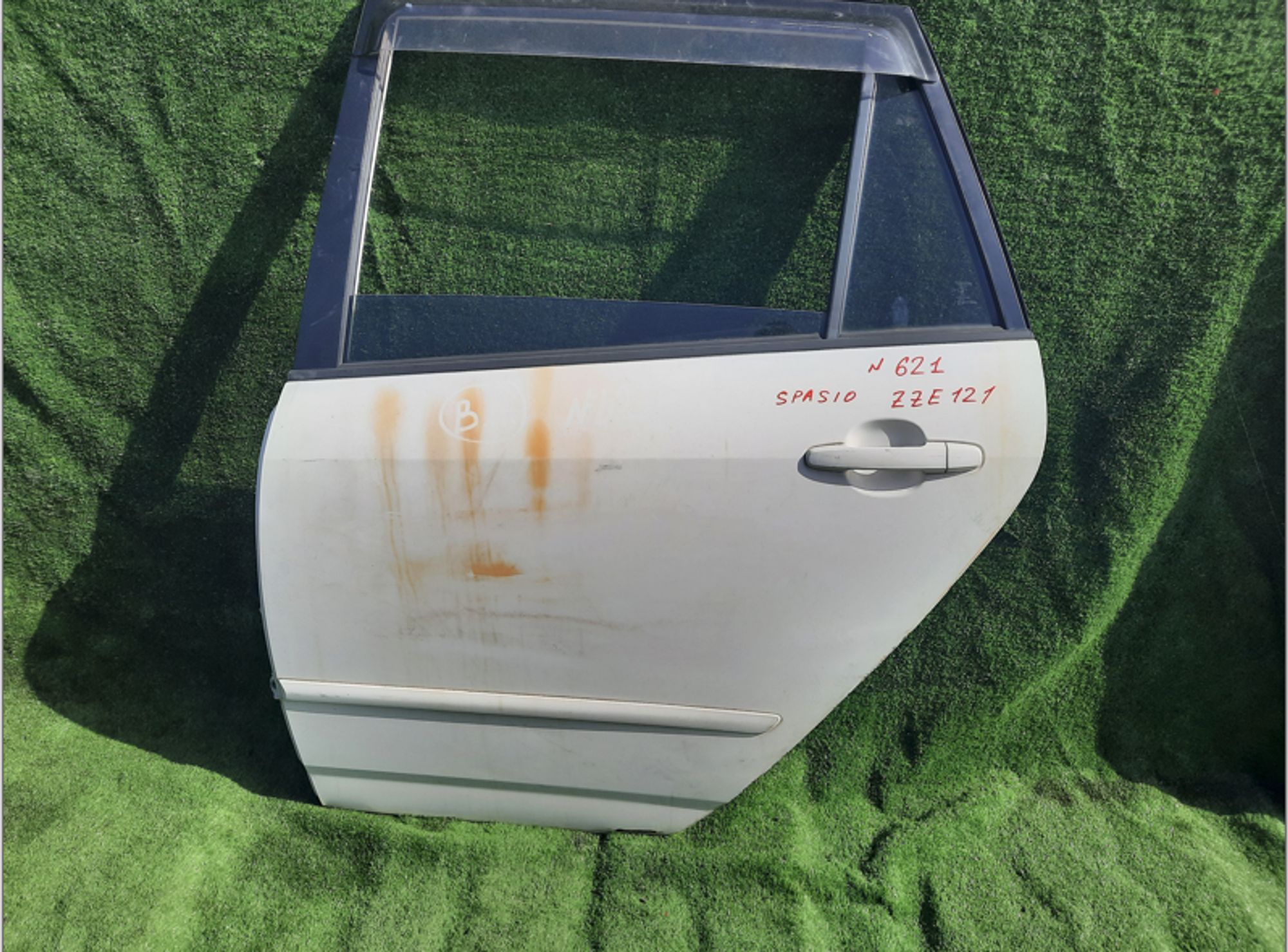 621 дверь на TOYOTA COROLLA SPACIO ZZE121, 9500 рублей, Невинномысск