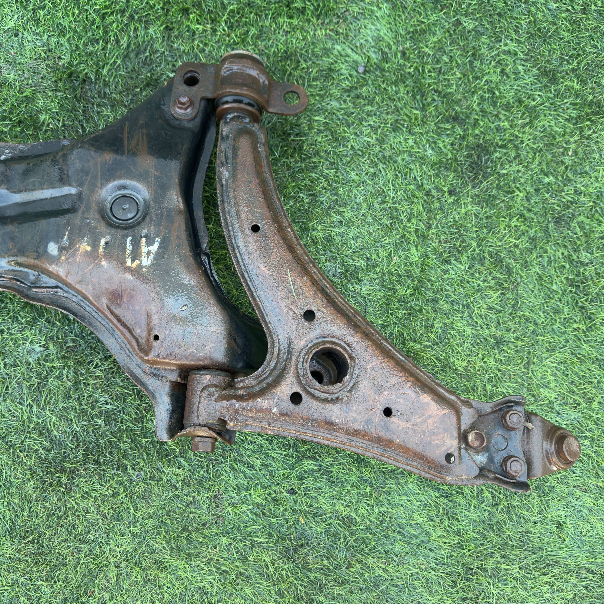 169 Подрамник передний TOYOTA CORONA AT171, 1 рублей, Невинномысск