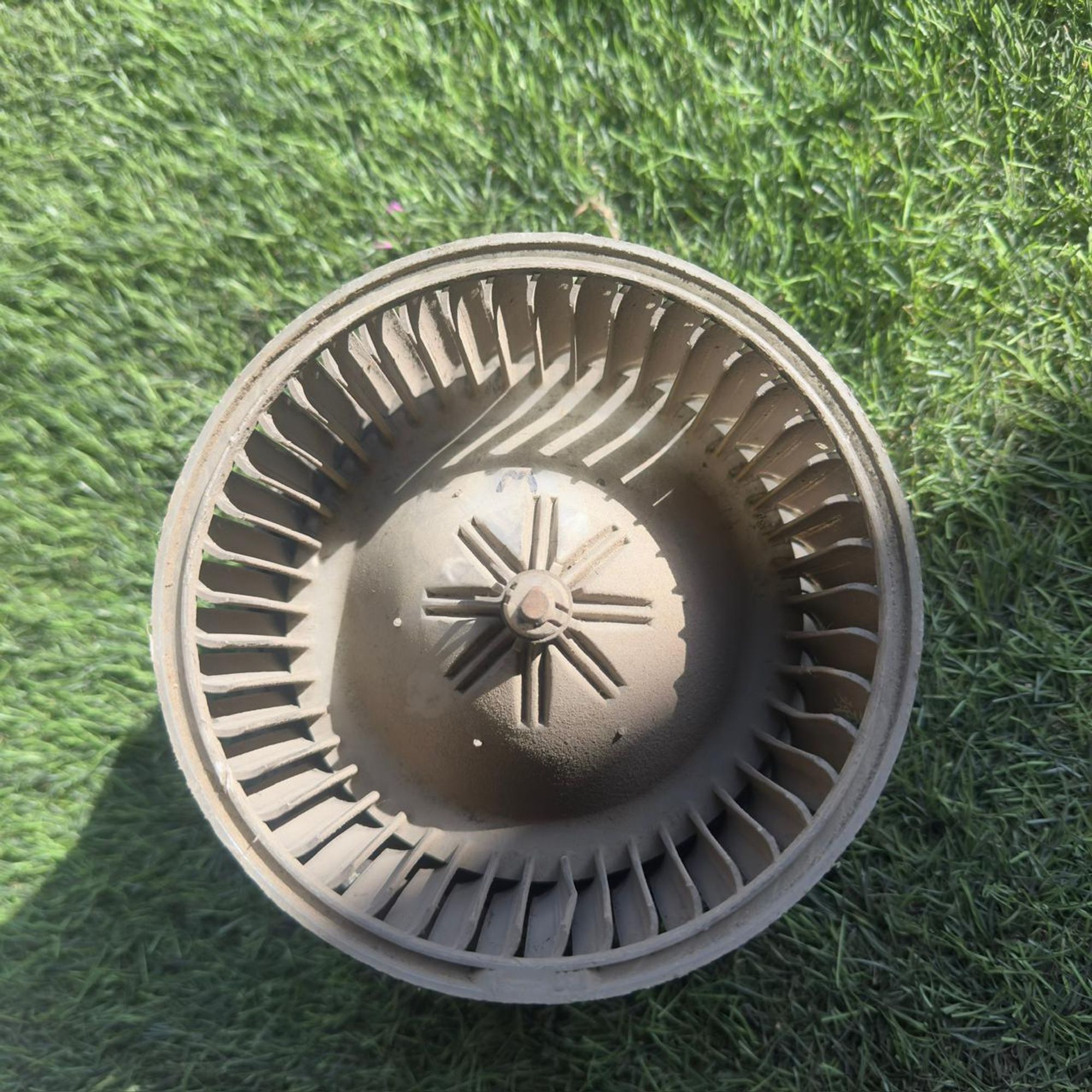 238 Мотор отопителя MITSUBISHI CARISMA DA2A, 4000 рублей, Невинномысск