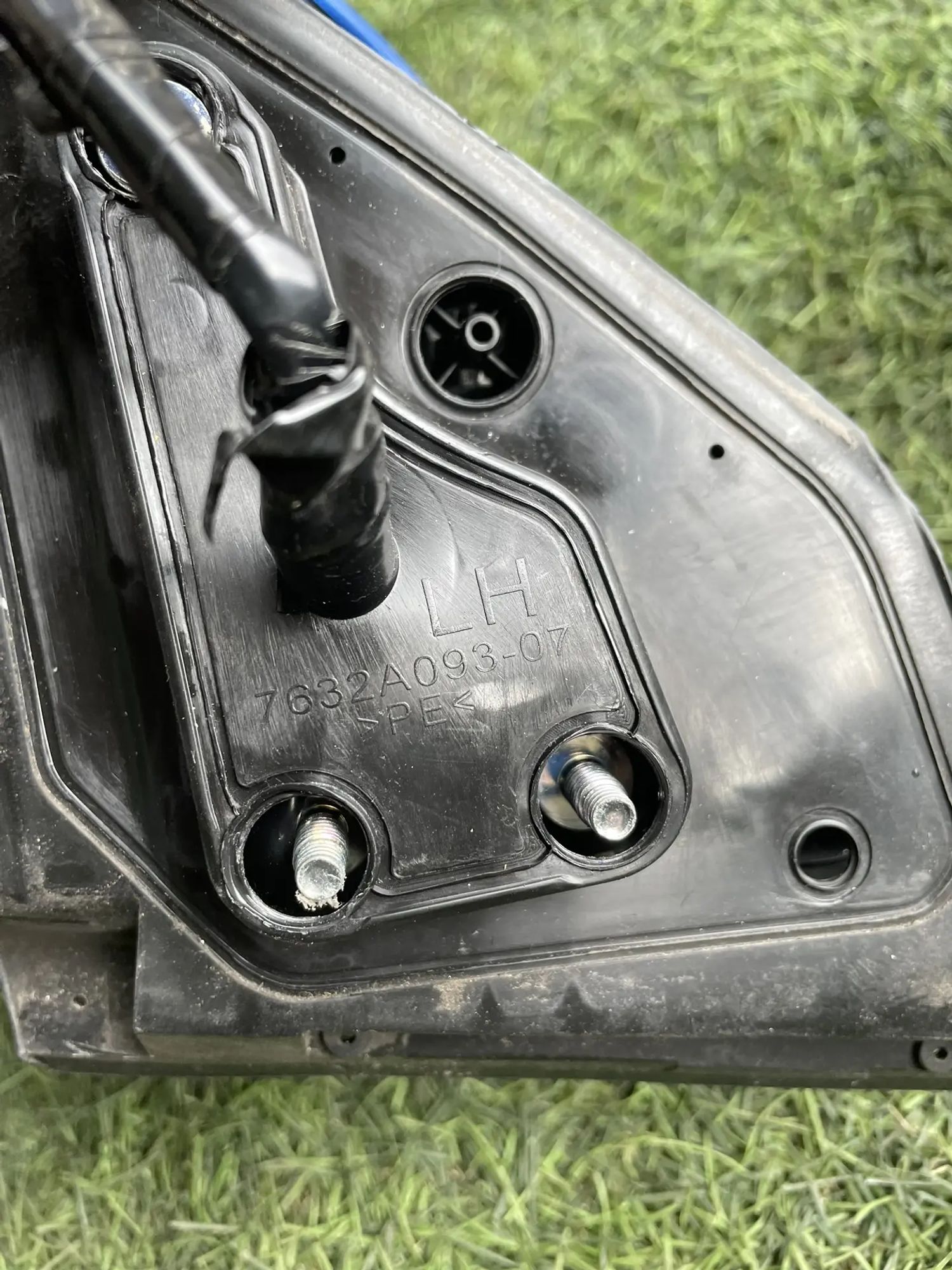 https://ycs.partsauto.market/partsauto-images/thmbs/userImages/772e461030aea93f4dbb6447c0f924d3/part/a270c797-1c3d-4621-b5ad-7b13e680861b_1776152488434.jpg