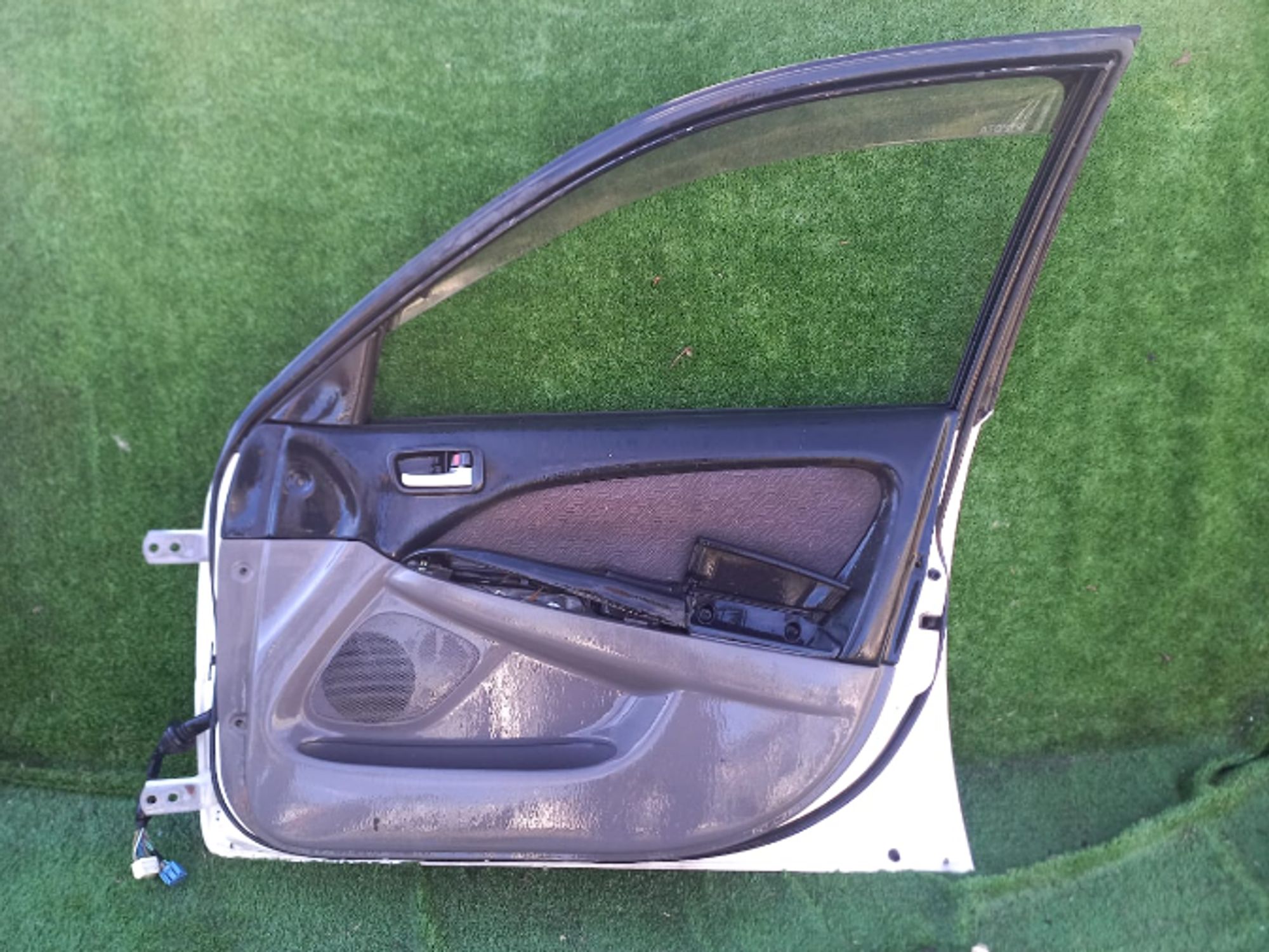 267 дверь на TOYOTA CALDINA ST210, 22500 рублей, Невинномысск