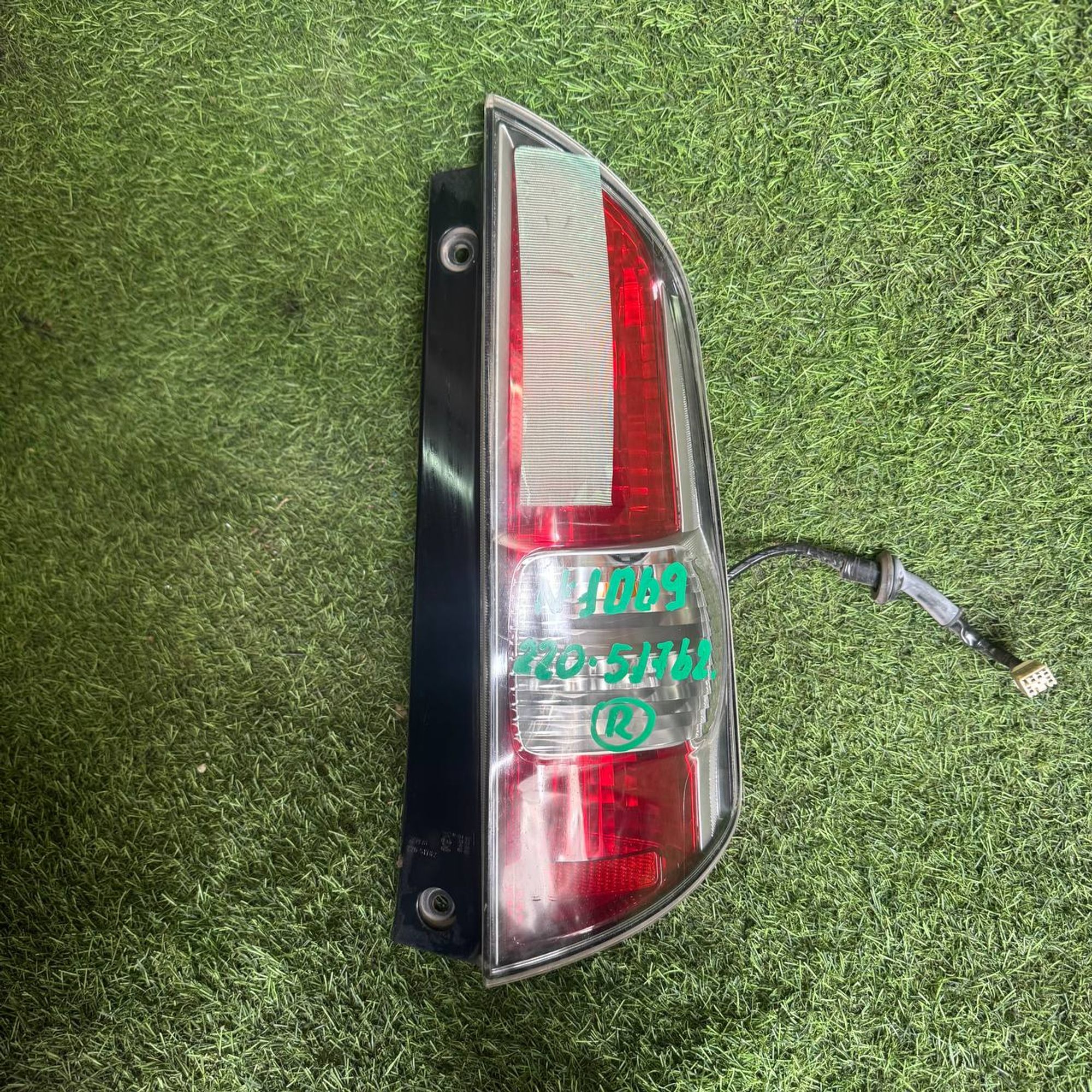 1069 Фонарь задний правый TOYOTA PASSO KGC10, 4500 рублей, Невинномысск