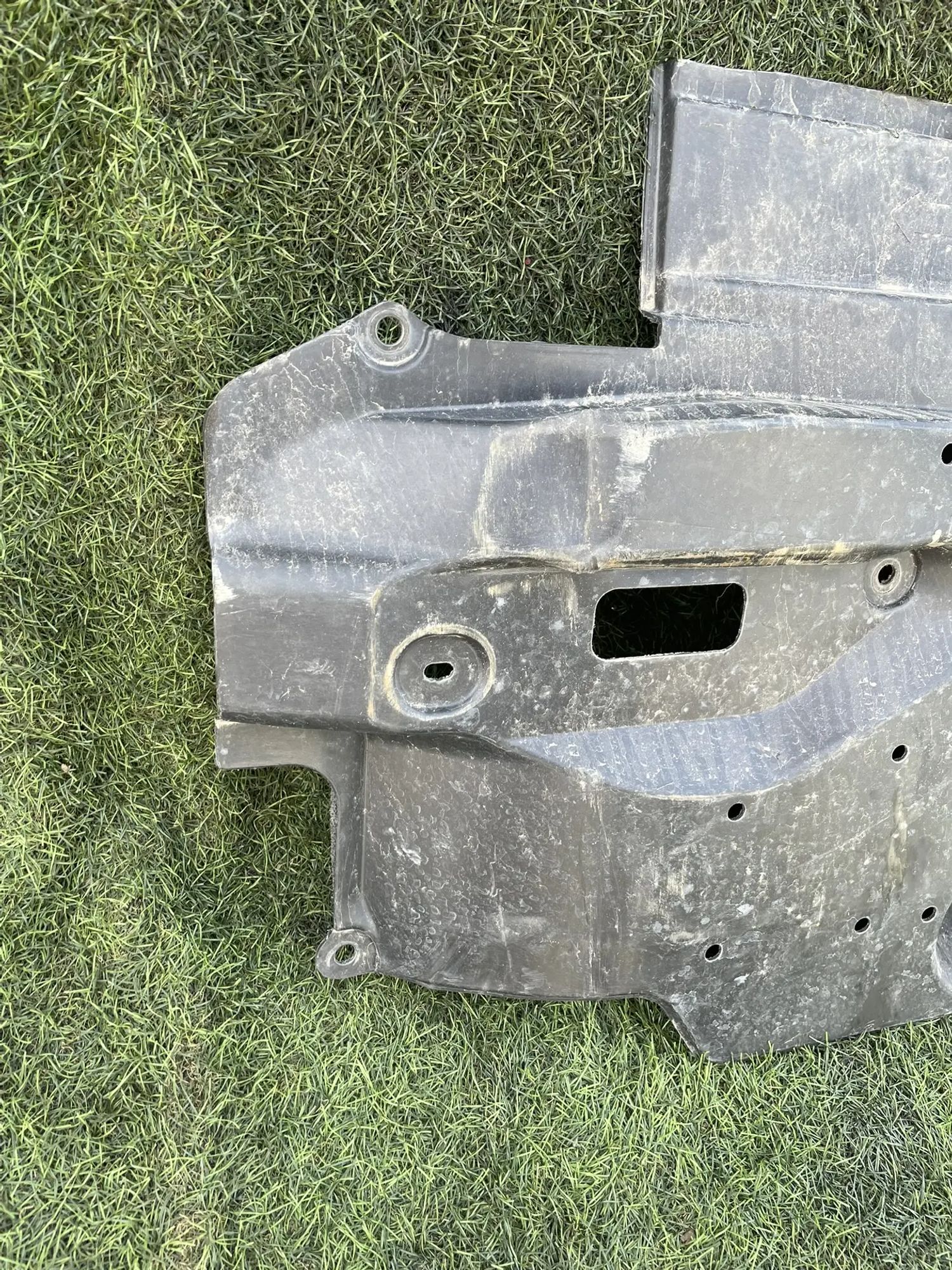 https://ycs.partsauto.market/partsauto-images/thmbs/userImages/772e461030aea93f4dbb6447c0f924d3/part/a32cd0a0-a998-4409-91bd-6a5fac0ca9e0_1775223363926.jpg