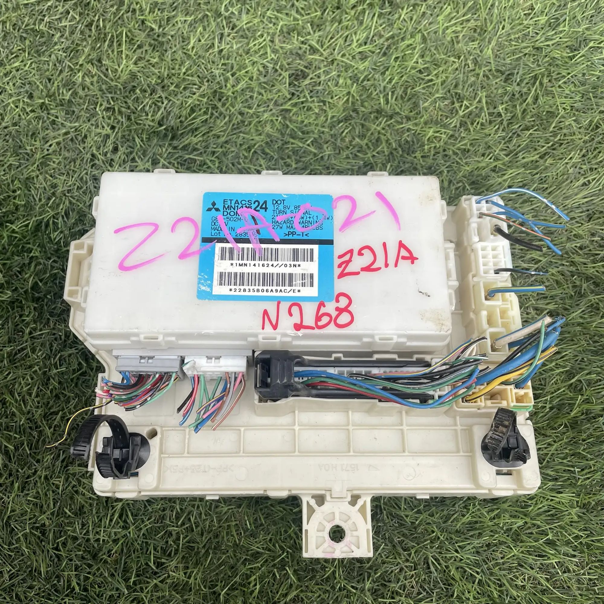 https://ycs.partsauto.market/partsauto-images/thmbs/userImages/772e461030aea93f4dbb6447c0f924d3/part/a348699b-514f-4480-9f4f-b0dca4125d1f_1779098592037.jpg