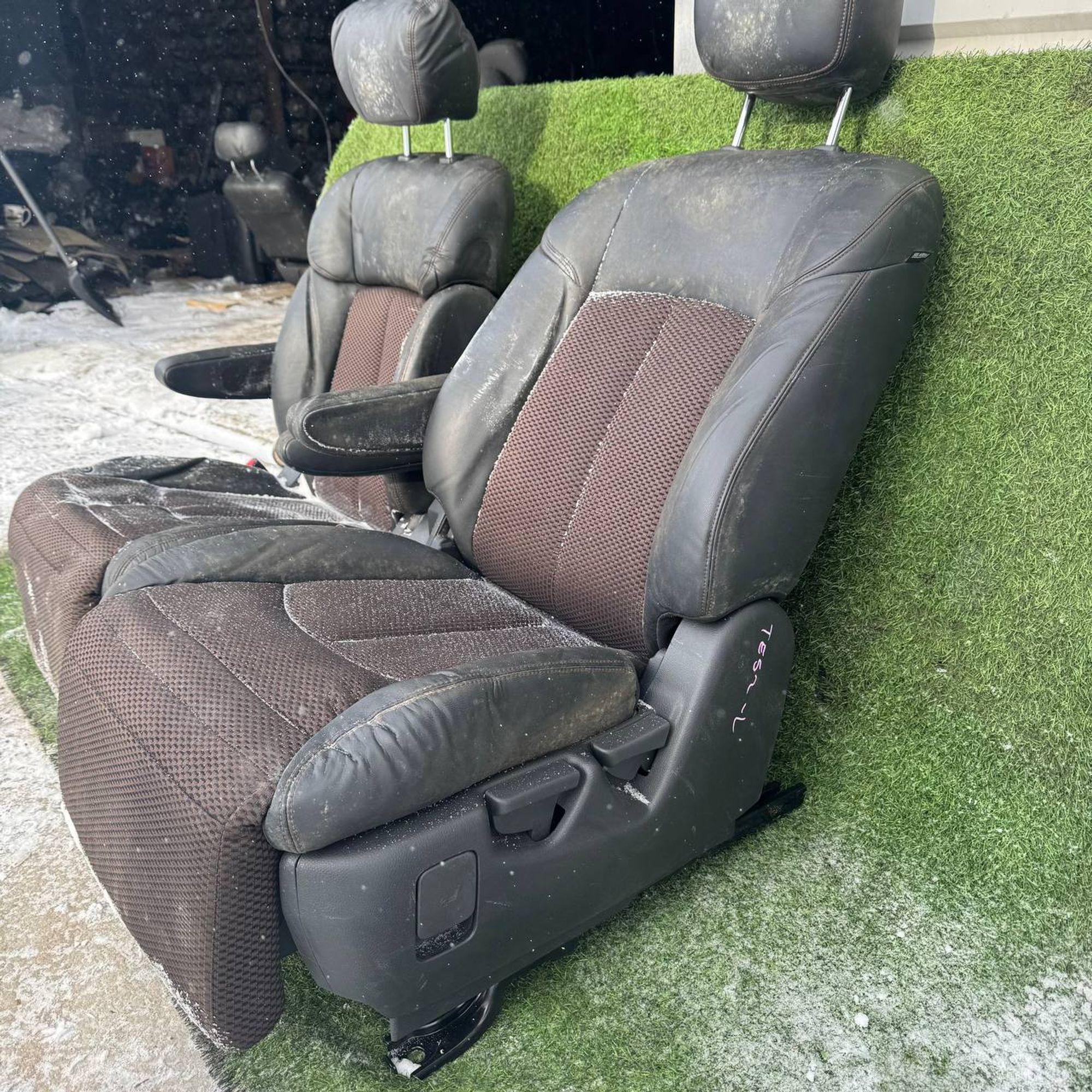 https://ycs.partsauto.market/partsauto-images/thmbs/userImages/772e461030aea93f4dbb6447c0f924d3/part/a371b3de-70dd-488b-bd25-cff4d3809413_1740204974550.jpg
