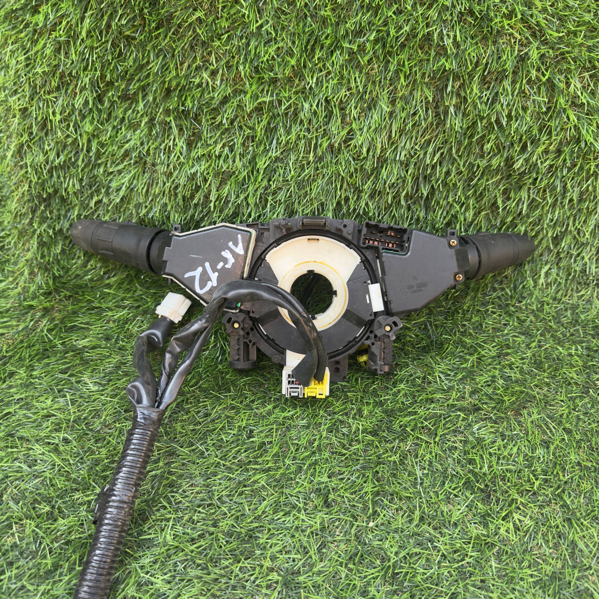 157 Подрулевой переключатель света и дворников Nissan E11, 3500 рублей, Невинномысск