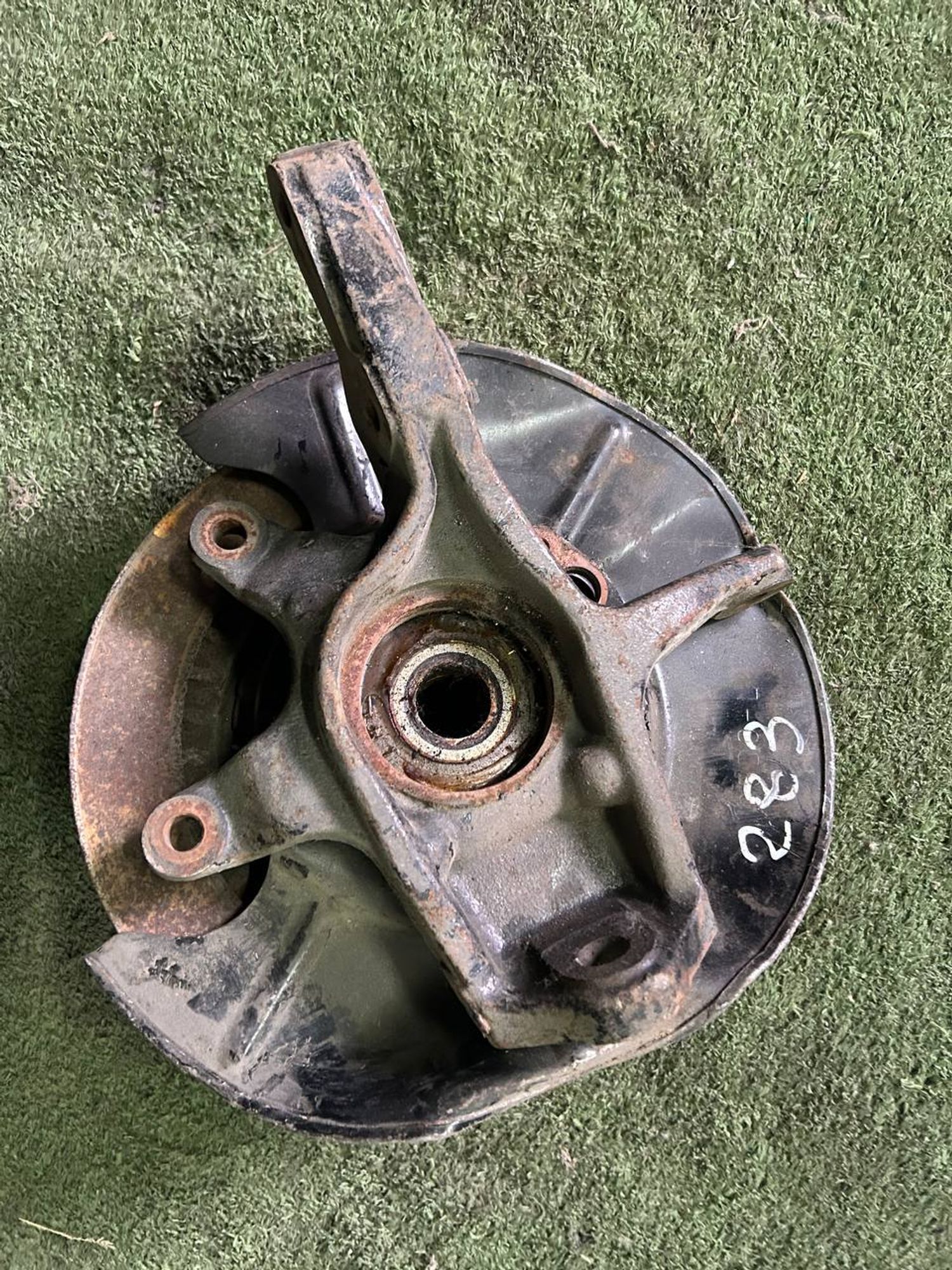 283 Ступица передняя левая SUZUKI ESCUDO TA52W, 10000 рублей, Невинномысск