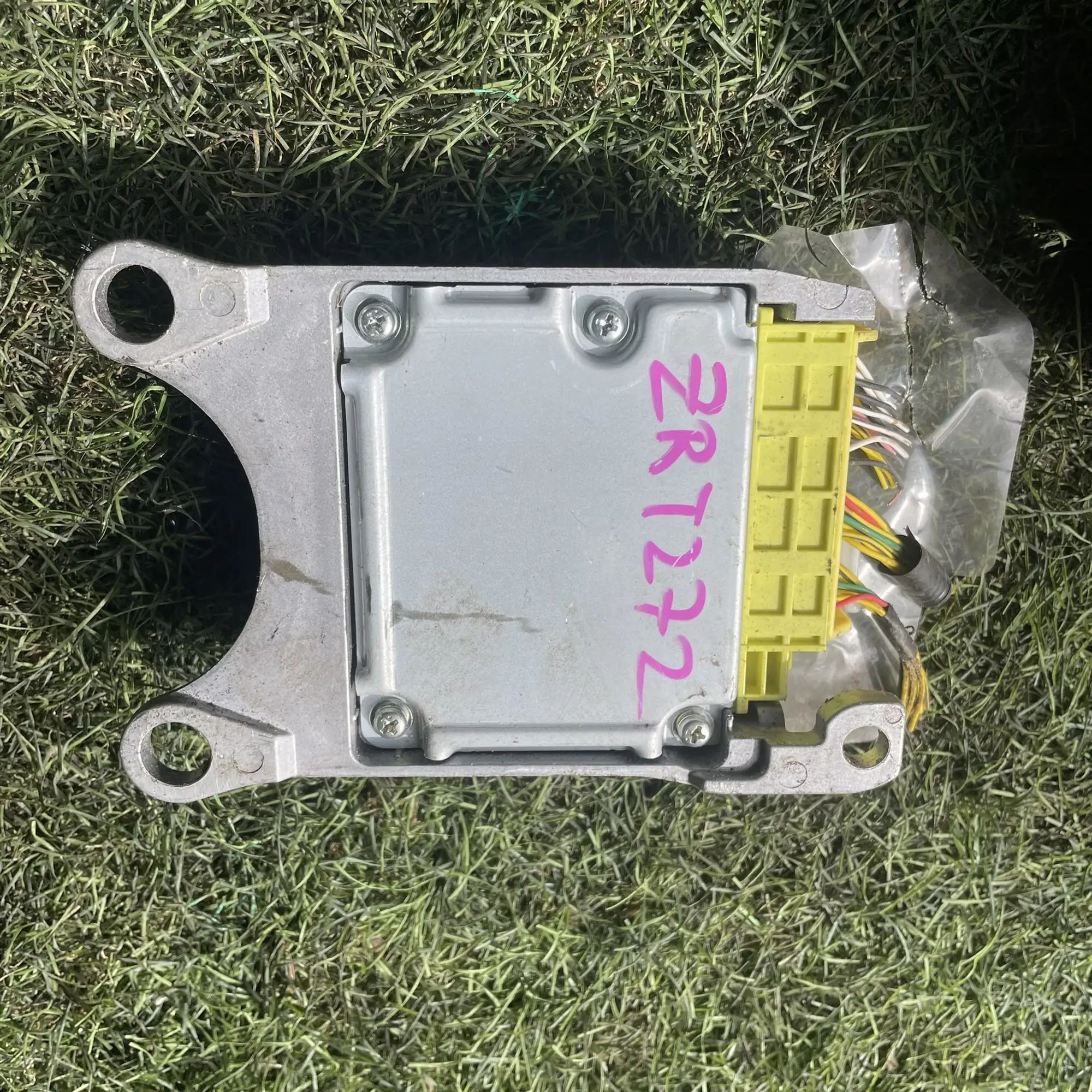 https://ycs.partsauto.market/partsauto-images/thmbs/userImages/772e461030aea93f4dbb6447c0f924d3/part/a4c51a0f-0753-4409-afec-6b2a02fcba6e_1776940236246.jpg
