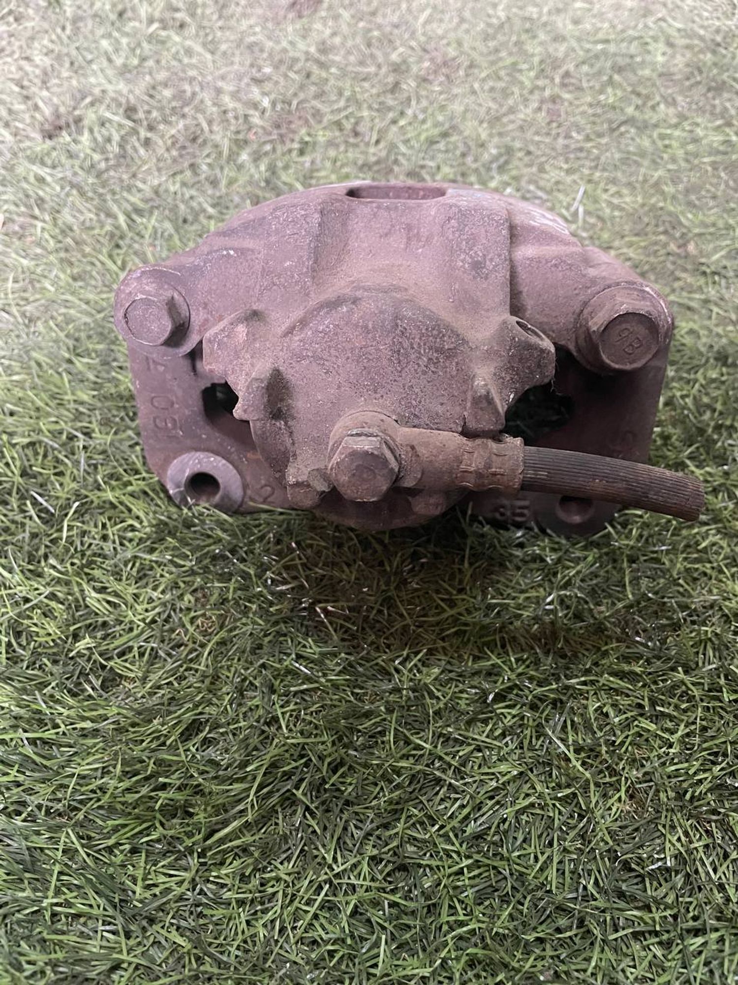 577 Суппорт тормозной передний правый MITSUBISHI LANCER CK2A, 3000 рублей, Невинномысск