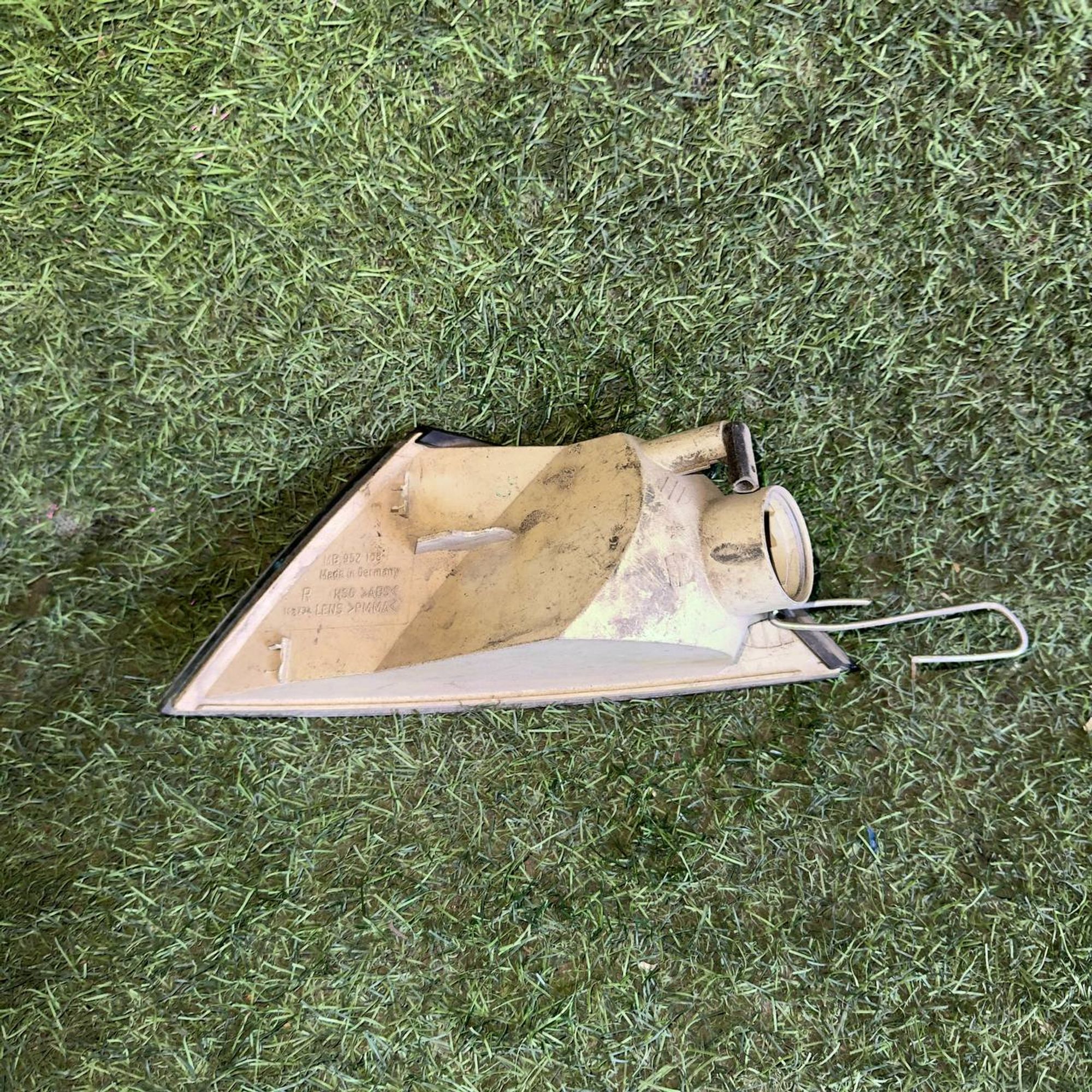 163 Фонарь габаритный правый MITSUBISHI CARISMA DA2A, 1 рублей, Невинномысск