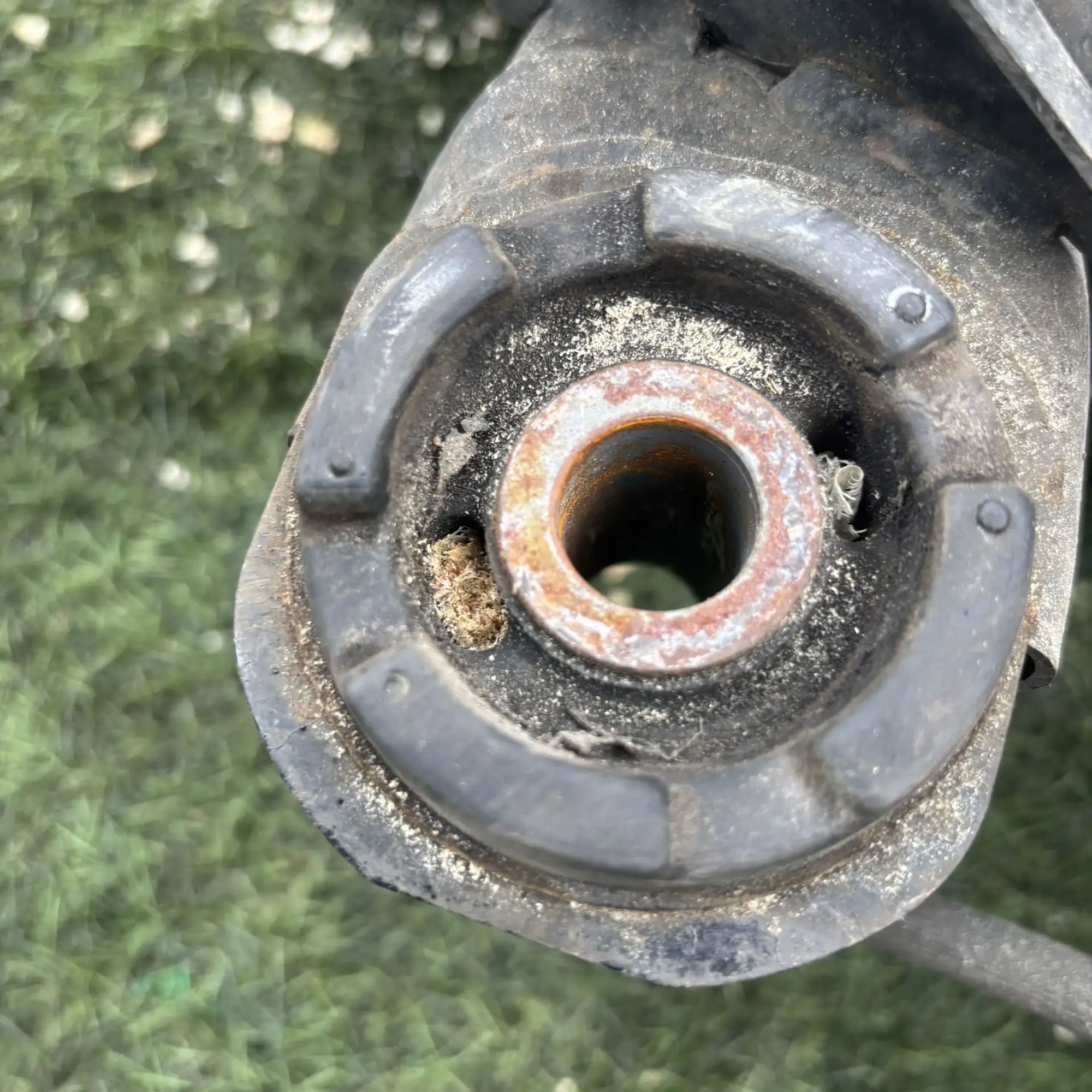 https://ycs.partsauto.market/partsauto-images/thmbs/userImages/772e461030aea93f4dbb6447c0f924d3/part/a566341b-f10d-4713-b12e-a049cdd76746_1777026875662.jpg