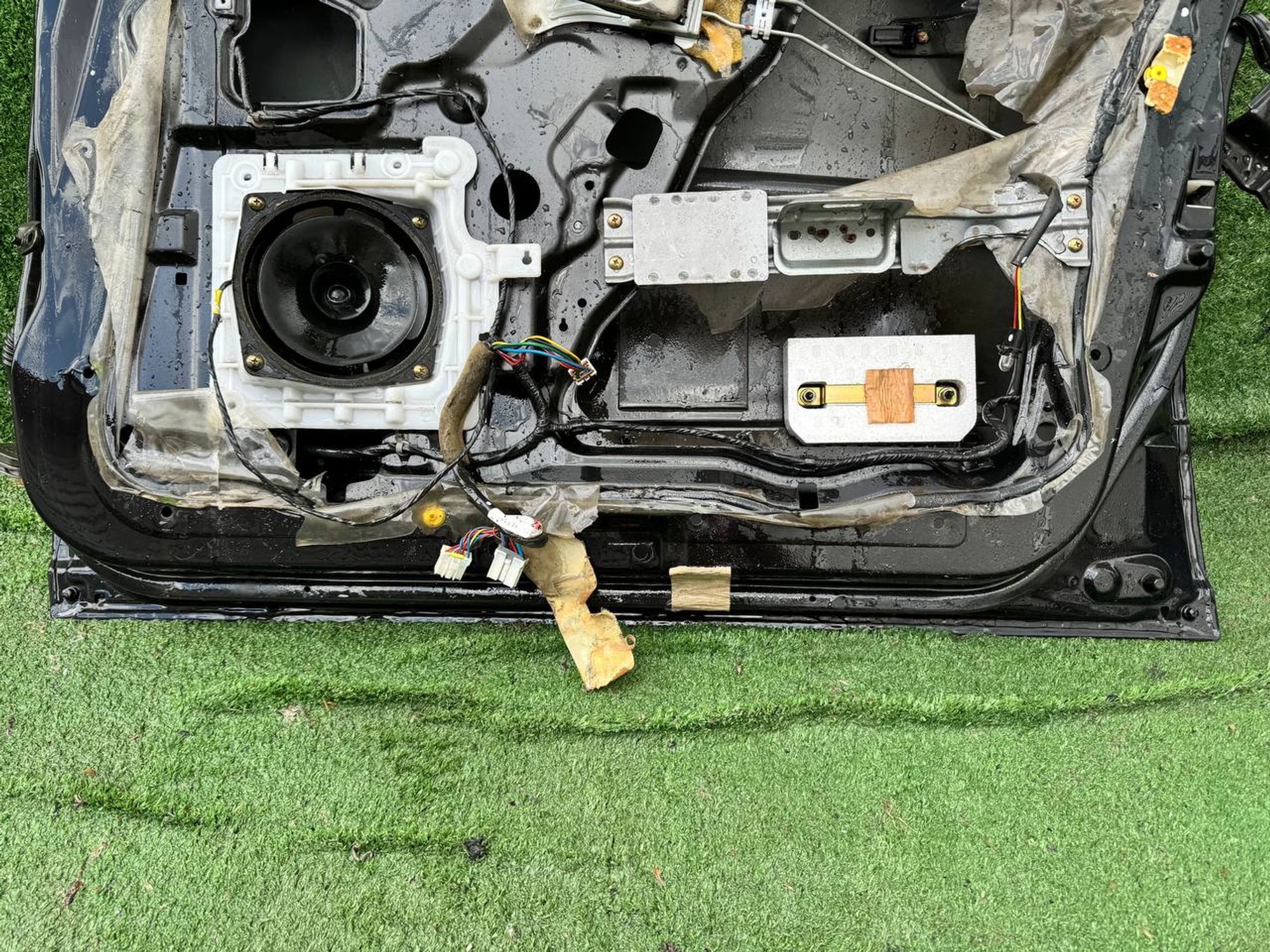 237 дверь на MITSUBISHI DIAMANTE F31A, 5000 рублей, Невинномысск