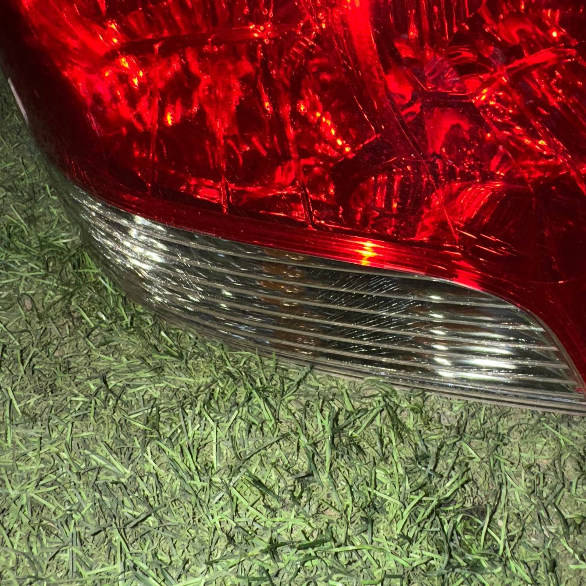 1101 Фонарь задний левый Mitsubishi Airtrek CU2W, 7000 рублей, Невинномысск