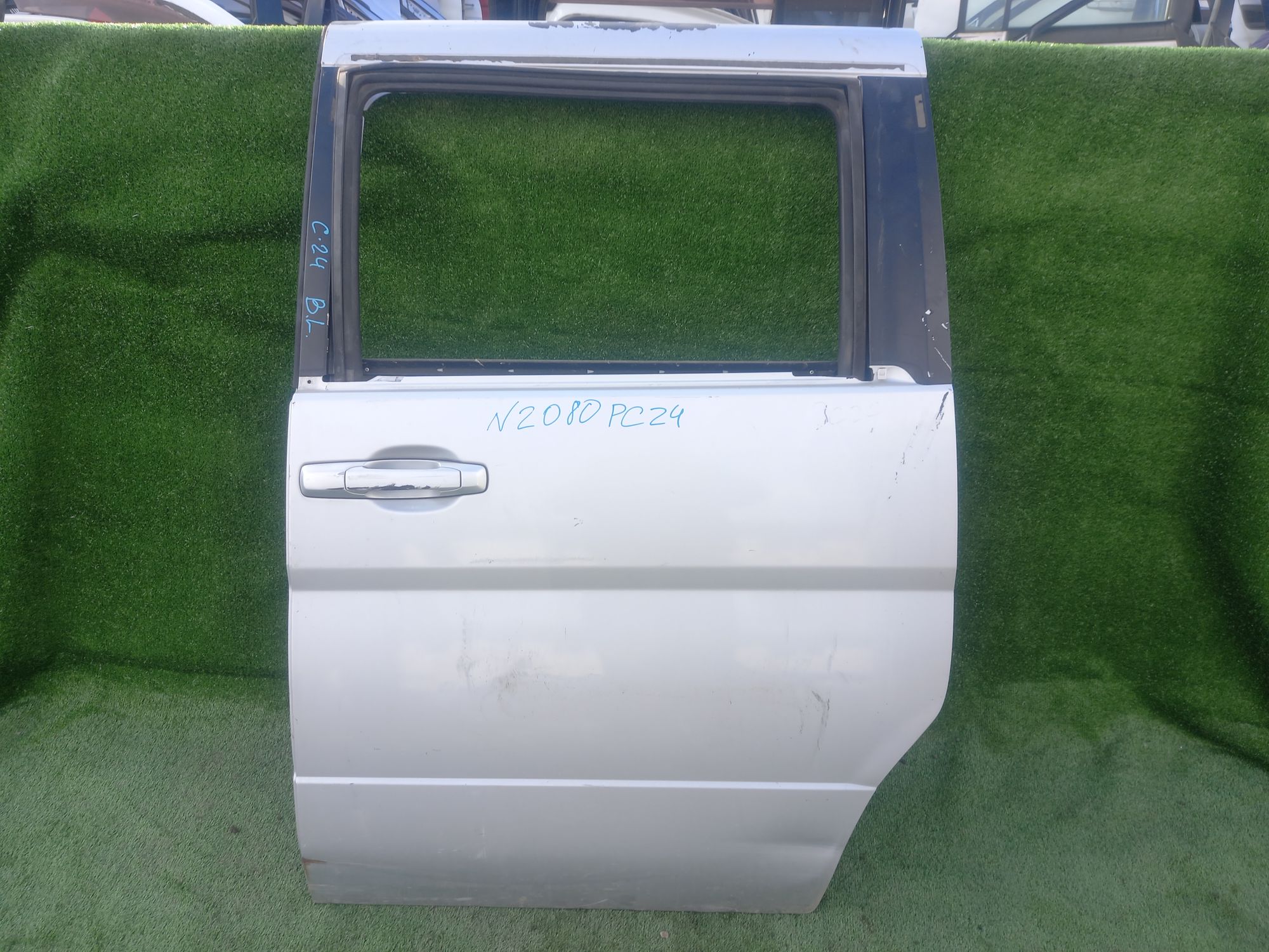 2080 дверь на NISSAN SERENA C24, 10000 рублей, Невинномысск