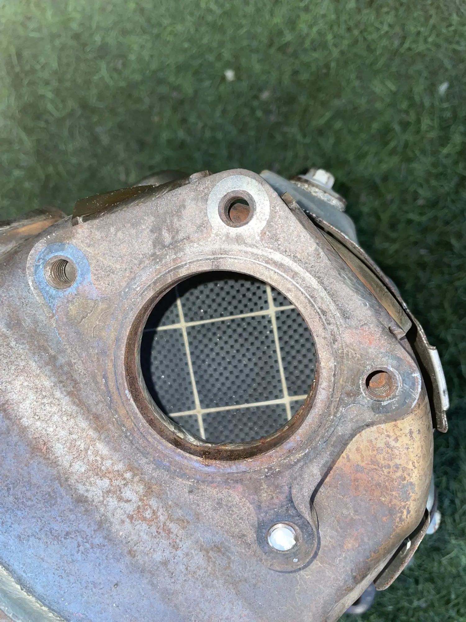 https://ycs.partsauto.market/partsauto-images/thmbs/userImages/772e461030aea93f4dbb6447c0f924d3/part/a644f174-2b7c-4c1a-afb5-073a95d71fd2_1776498003485.jpg