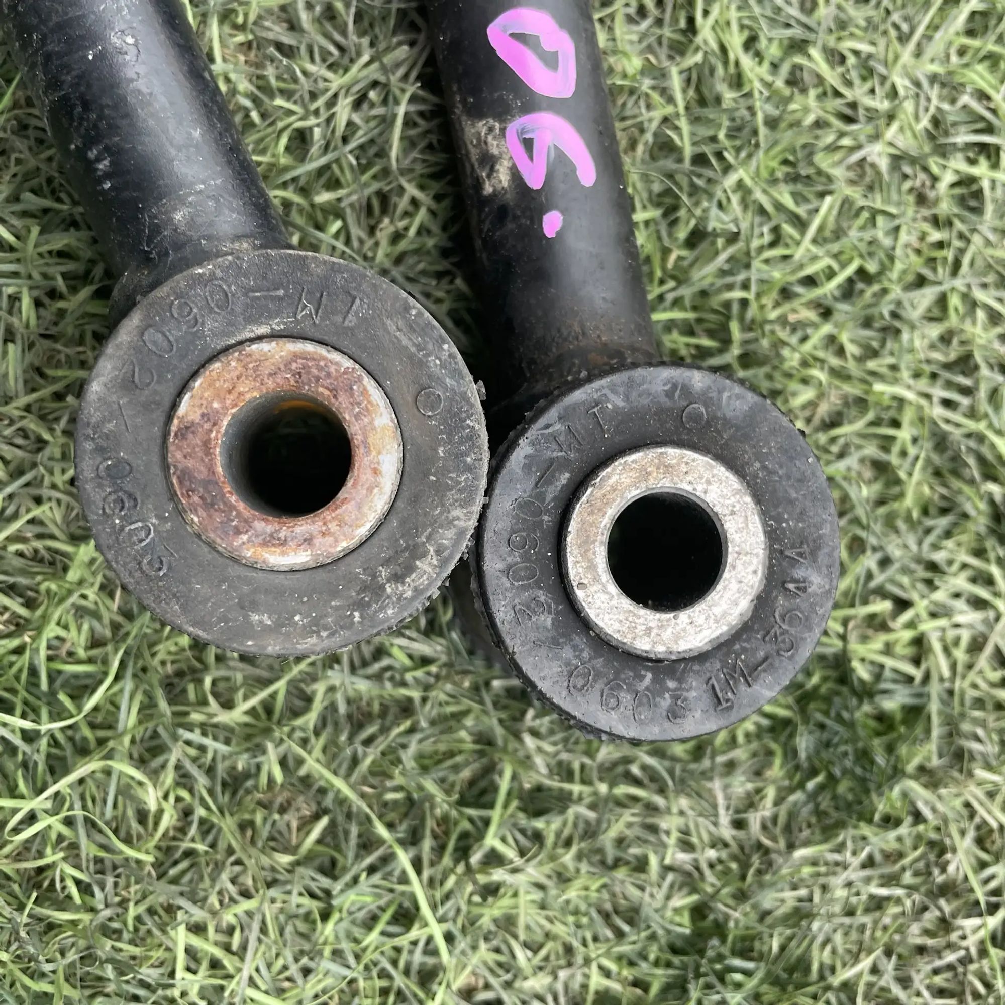 https://ycs.partsauto.market/partsauto-images/thmbs/userImages/772e461030aea93f4dbb6447c0f924d3/part/a6871825-e1b0-46e9-bc58-97112c267b3a_1779194787423.jpg