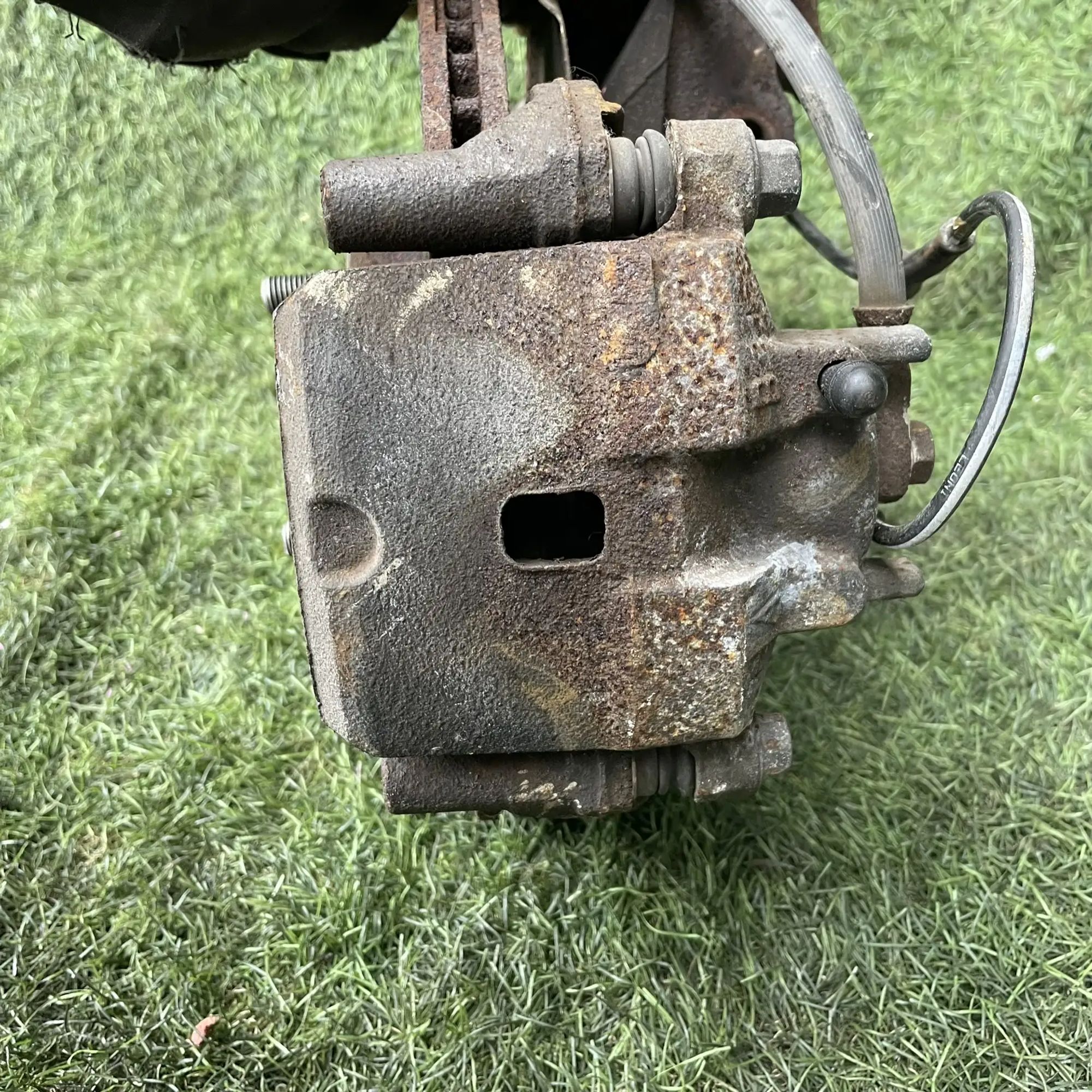 1395 Ступица передняя правая Mitsubishi Colt Z25A 4G19 1.3 2002, 6500 рублей, Невинномысск