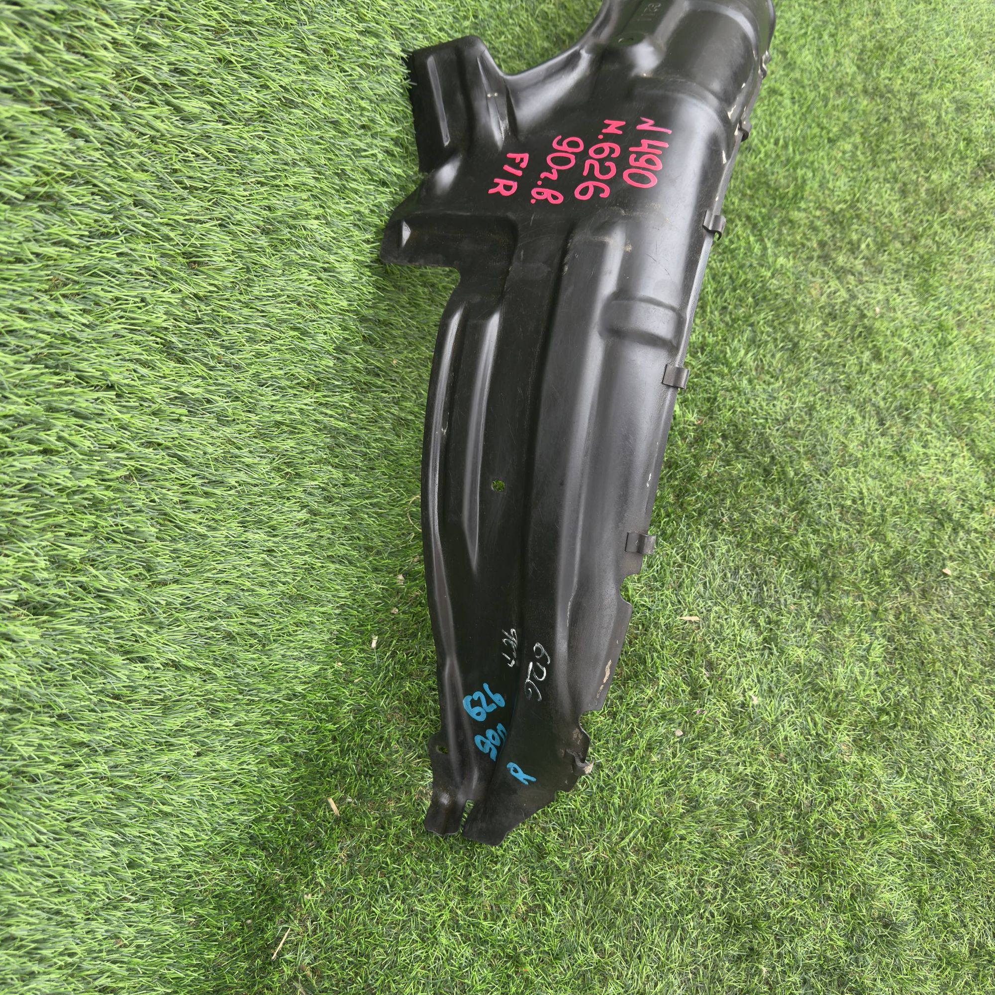 490 Подкрылок передний правый MAZDA 626 GD, 999 рублей, Невинномысск