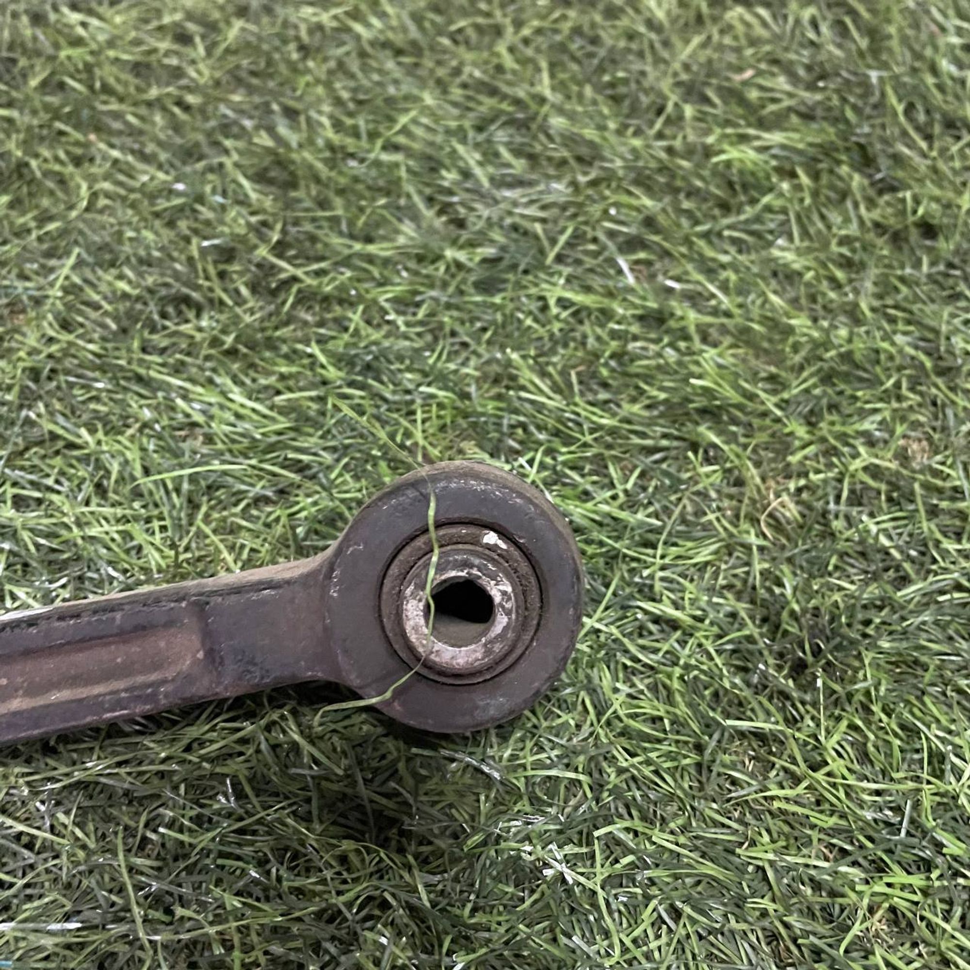 26 Рычаг передний правый нижний Mazda Demio DW3W, 3500 рублей, Невинномысск