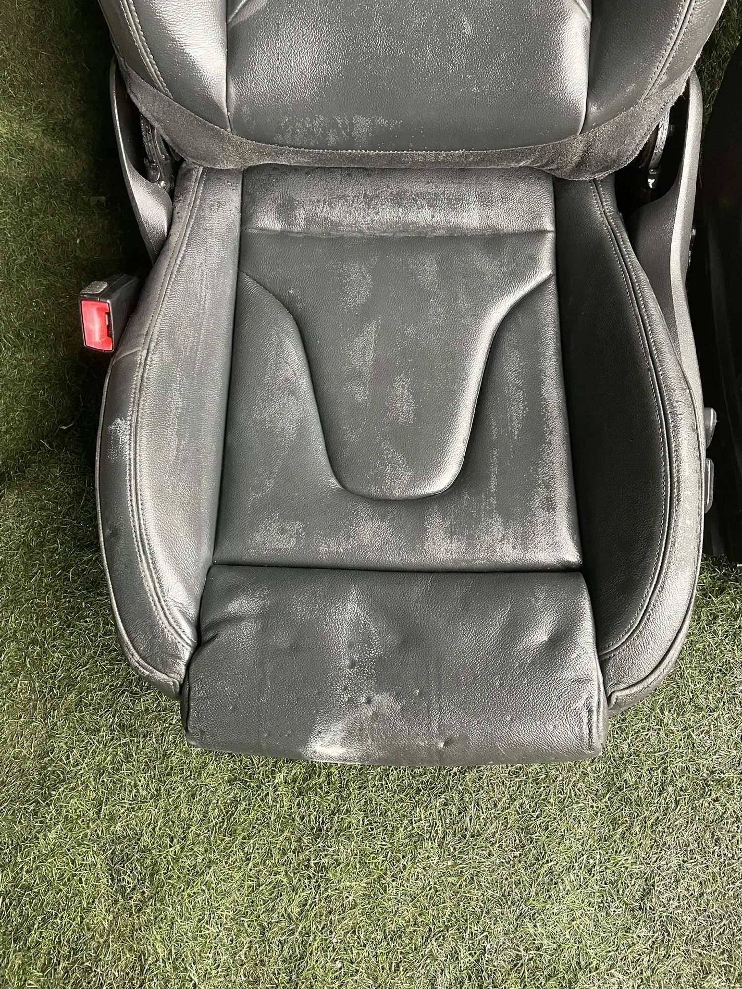 https://ycs.partsauto.market/partsauto-images/thmbs/userImages/772e461030aea93f4dbb6447c0f924d3/part/a746614b-d824-4640-826c-5894db7994c5_1777967441582.jpg