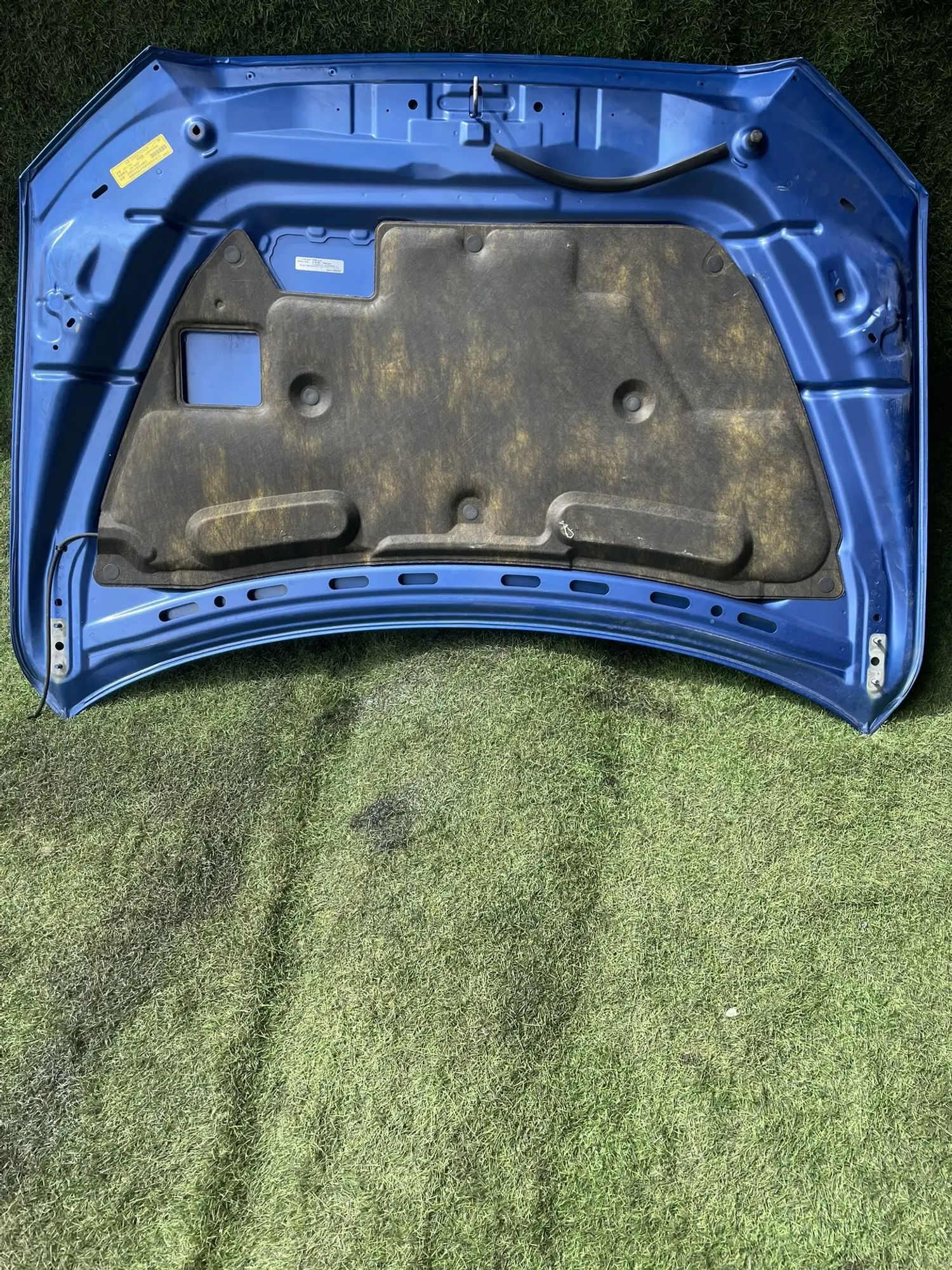 https://ycs.partsauto.market/partsauto-images/thmbs/userImages/772e461030aea93f4dbb6447c0f924d3/part/a75366b1-d89f-491a-ba64-961ca0201790_1776083558849.jpg