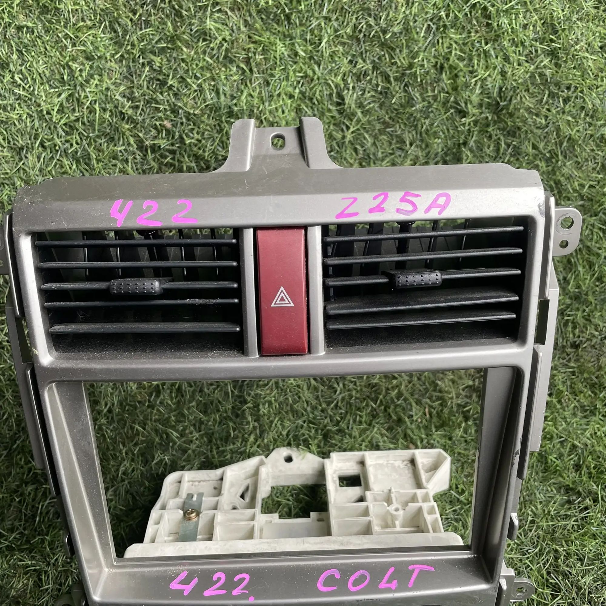 https://ycs.partsauto.market/partsauto-images/thmbs/userImages/772e461030aea93f4dbb6447c0f924d3/part/a76a7373-4992-479f-a80f-f365eaec30ab_1776511877387.jpg
