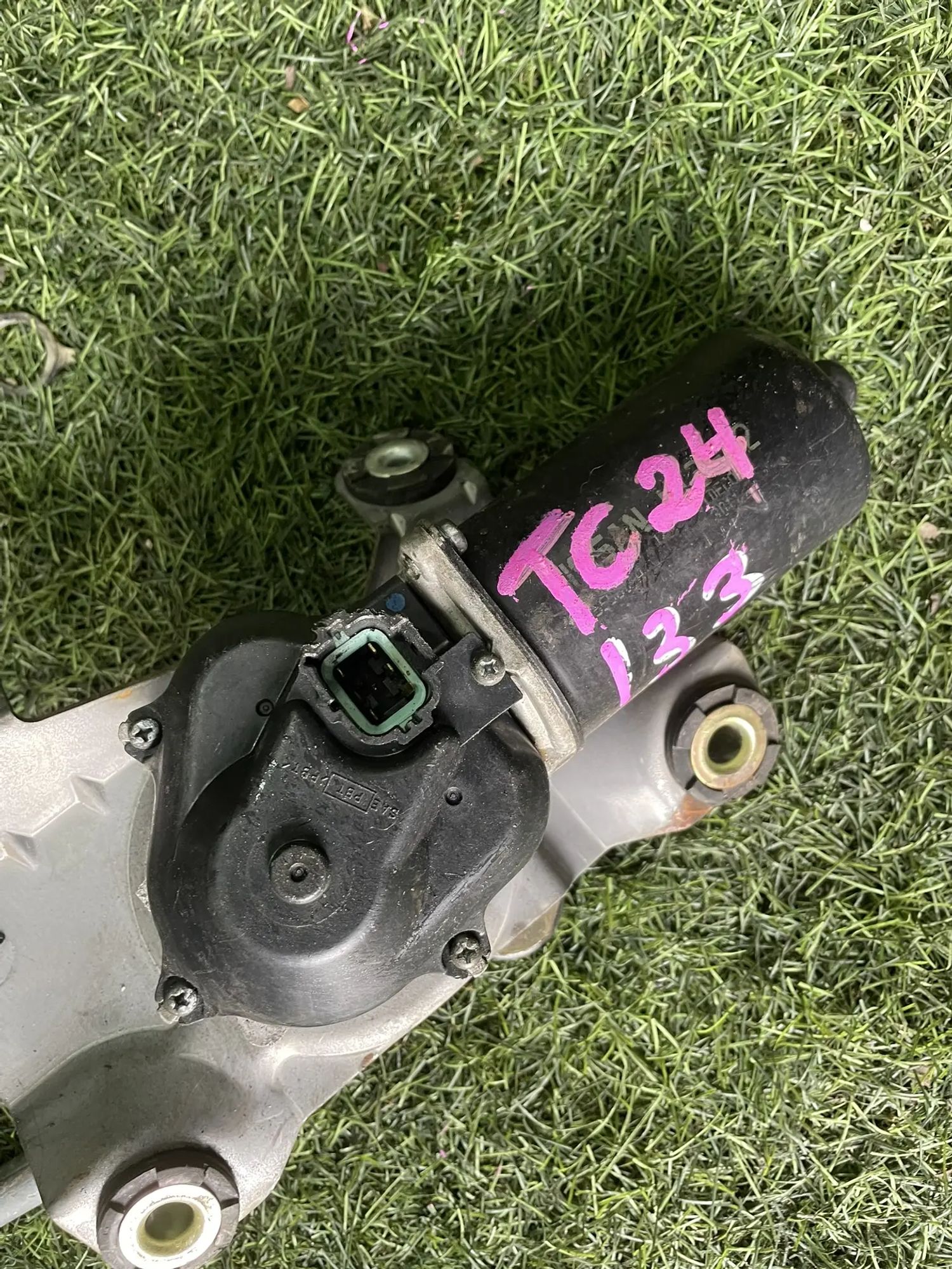 https://ycs.partsauto.market/partsauto-images/thmbs/userImages/772e461030aea93f4dbb6447c0f924d3/part/a774a1e1-5ab8-4c0b-b976-aa9158dd8f71_1775631513792.jpg