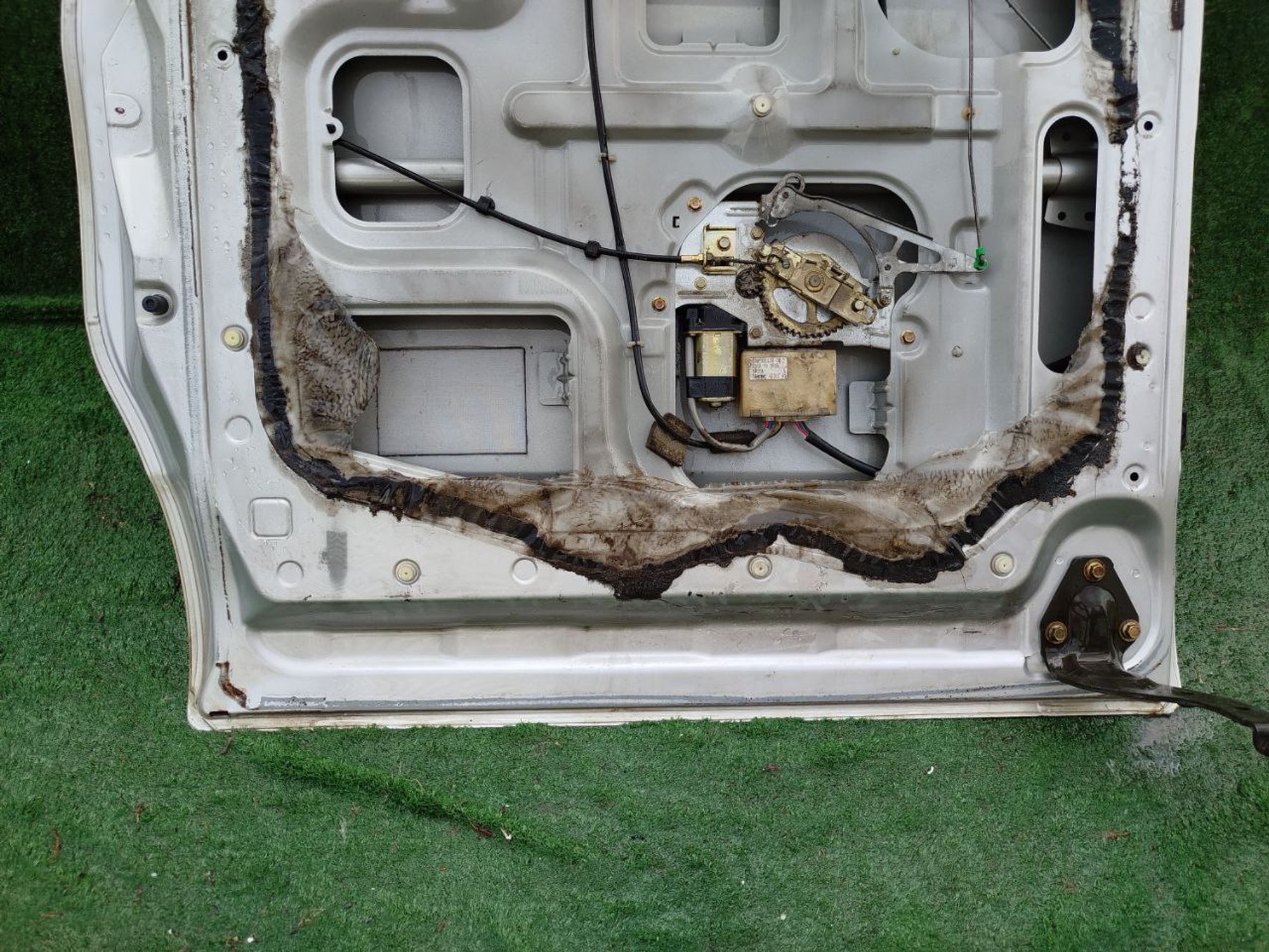 1663 дверь на MAZDA BONGO FRIENDEE SGLR, 10500 рублей, Невинномысск