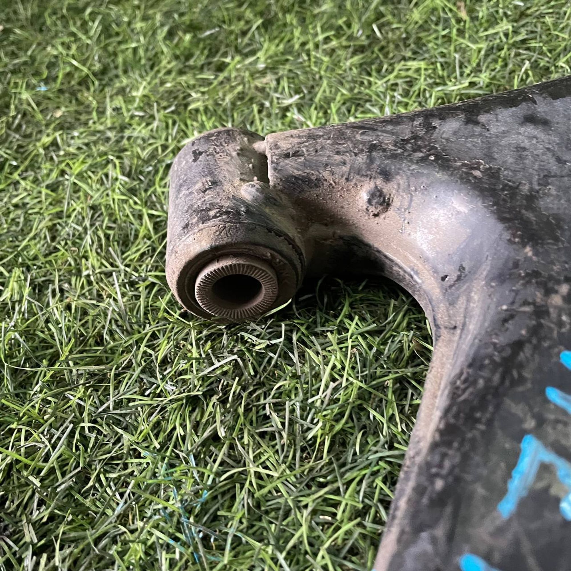 177 Рычаг передний левый нижний TOYOTA SPRINTER AE111, 3500 рублей, Невинномысск