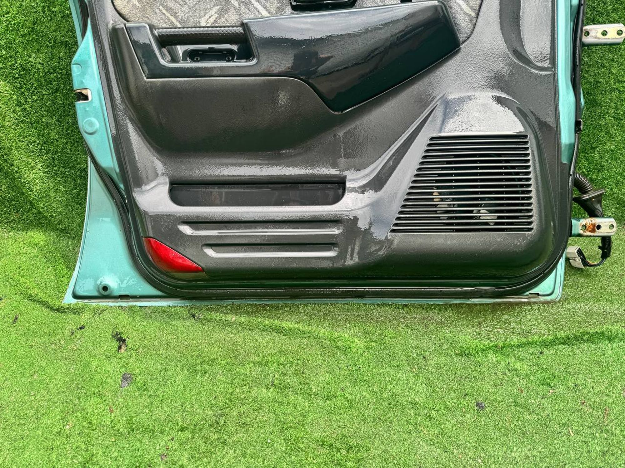 1347 дверь на MITSUBISHI PAJERO IO H46W, 5500 рублей, Невинномысск