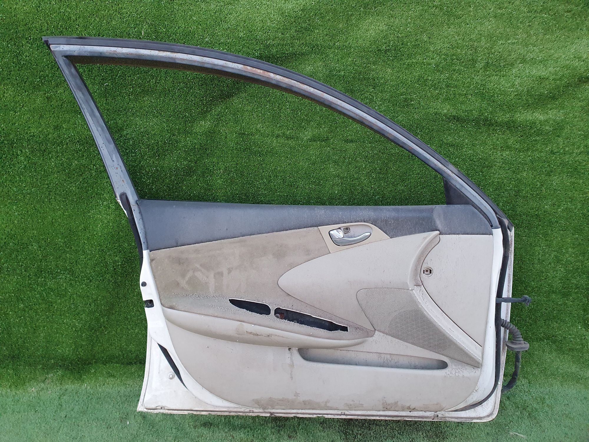 1332 дверь на NISSAN PRIMERA P12, 9500 рублей, Невинномысск