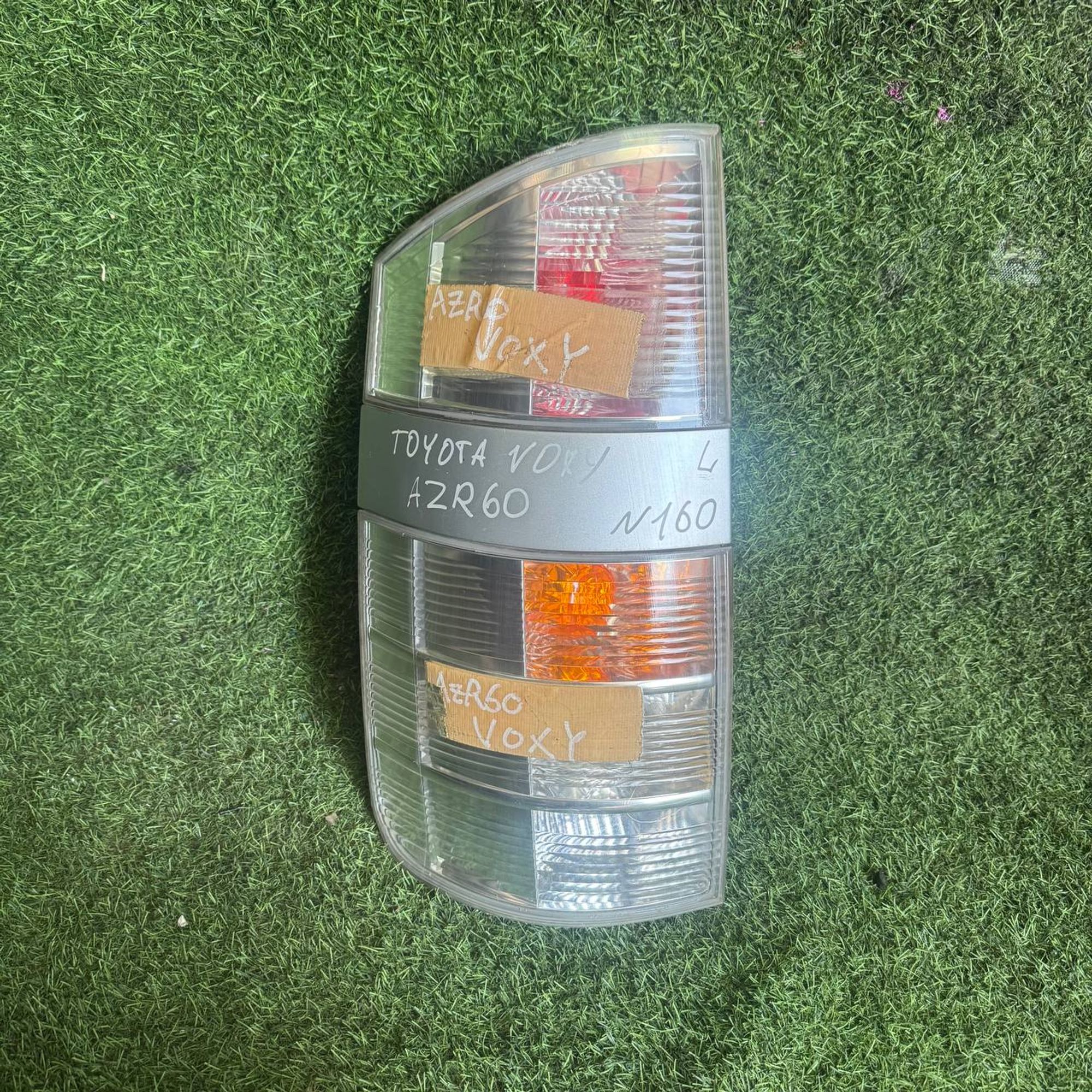 160 Фонарь задний левый TOYOTA VOXY AZR60, 5500 рублей, Невинномысск