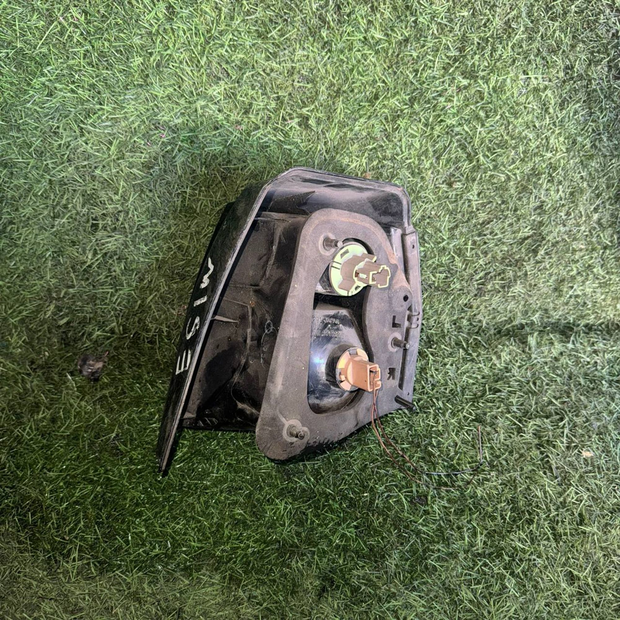 385 Фонарь задний левый MITSUBISHI LEGNUM ES1W, 1 рублей, Невинномысск